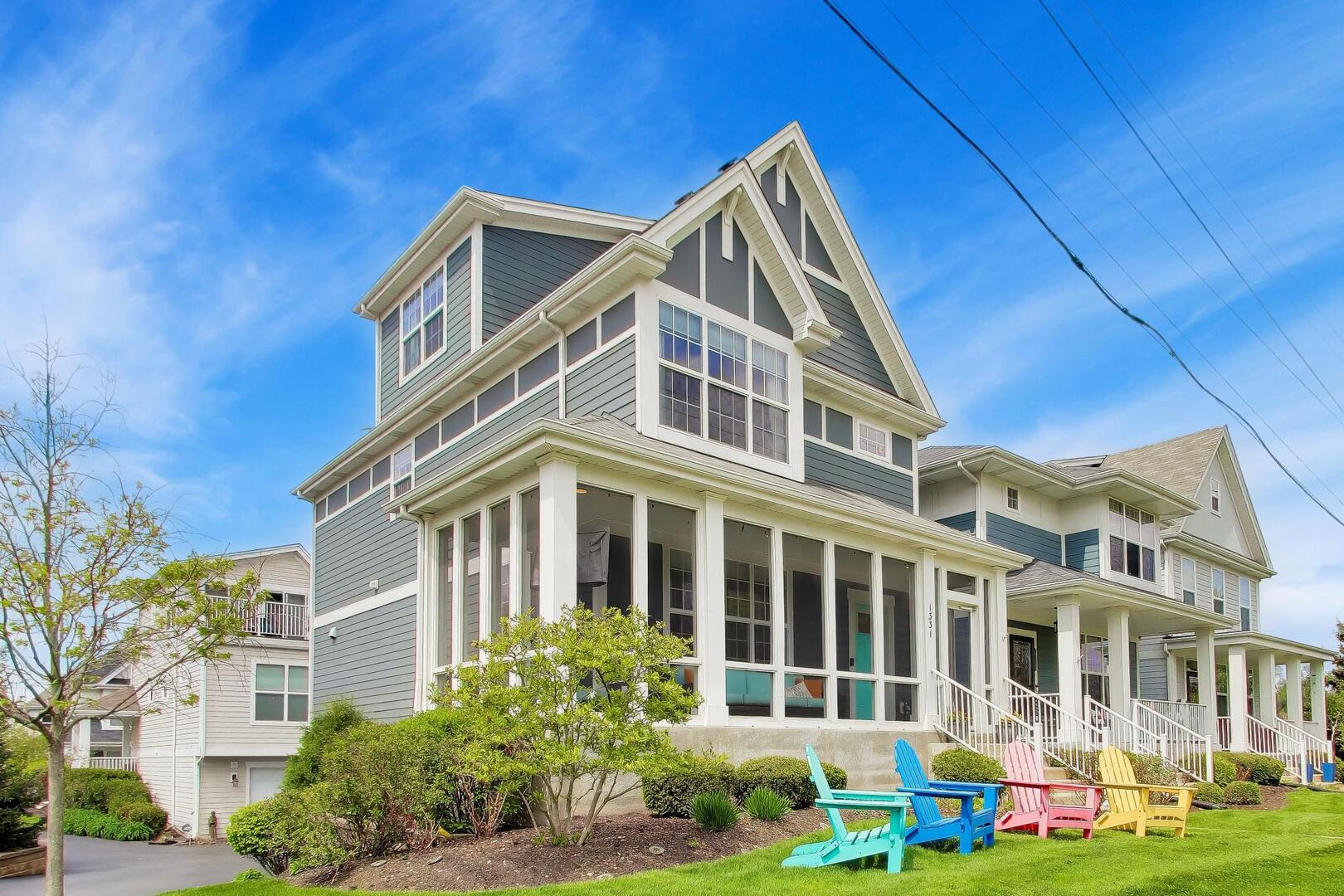 1331 Avery Avenue, Wheaton, IL 60187