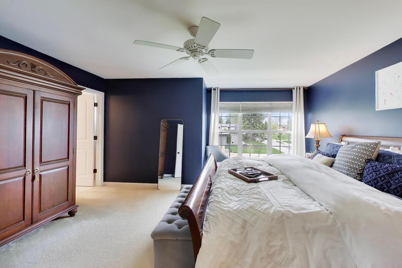 1331 Avery Avenue, Wheaton, IL 60187