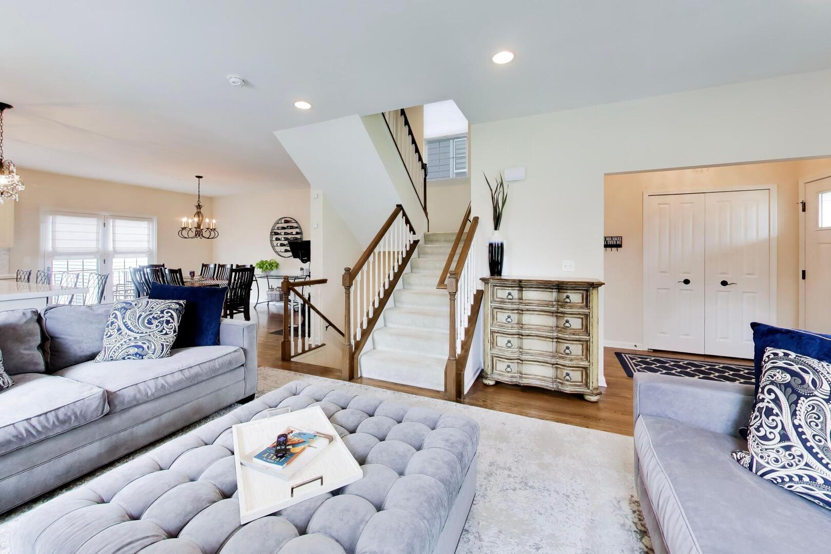 1331 Avery Avenue, Wheaton, IL 60187