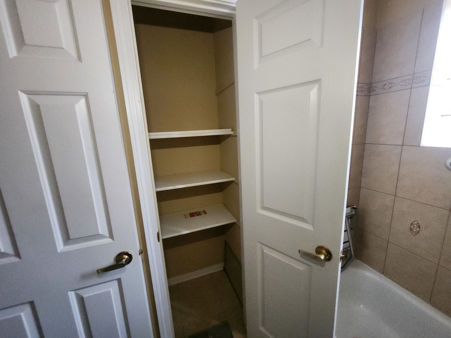 4215 S Harlem Avenue #3, Stickney, IL 60402