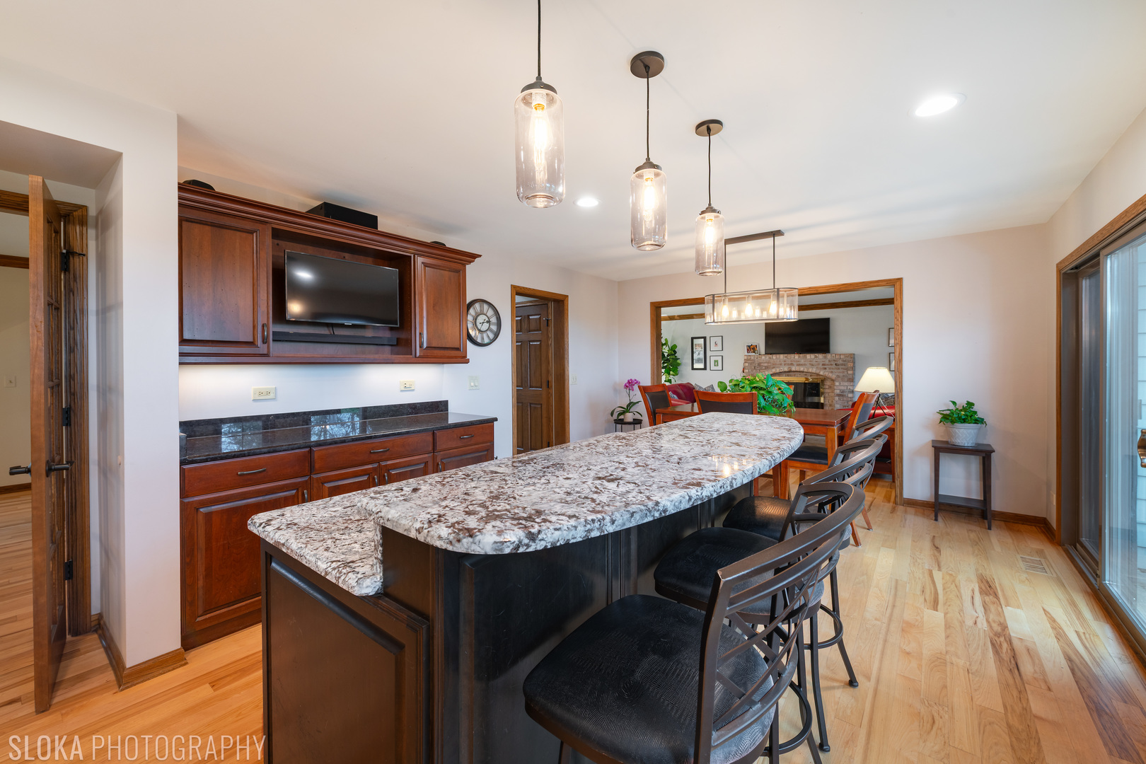 3025 Woods Creek Lane, Algonquin, IL 60102