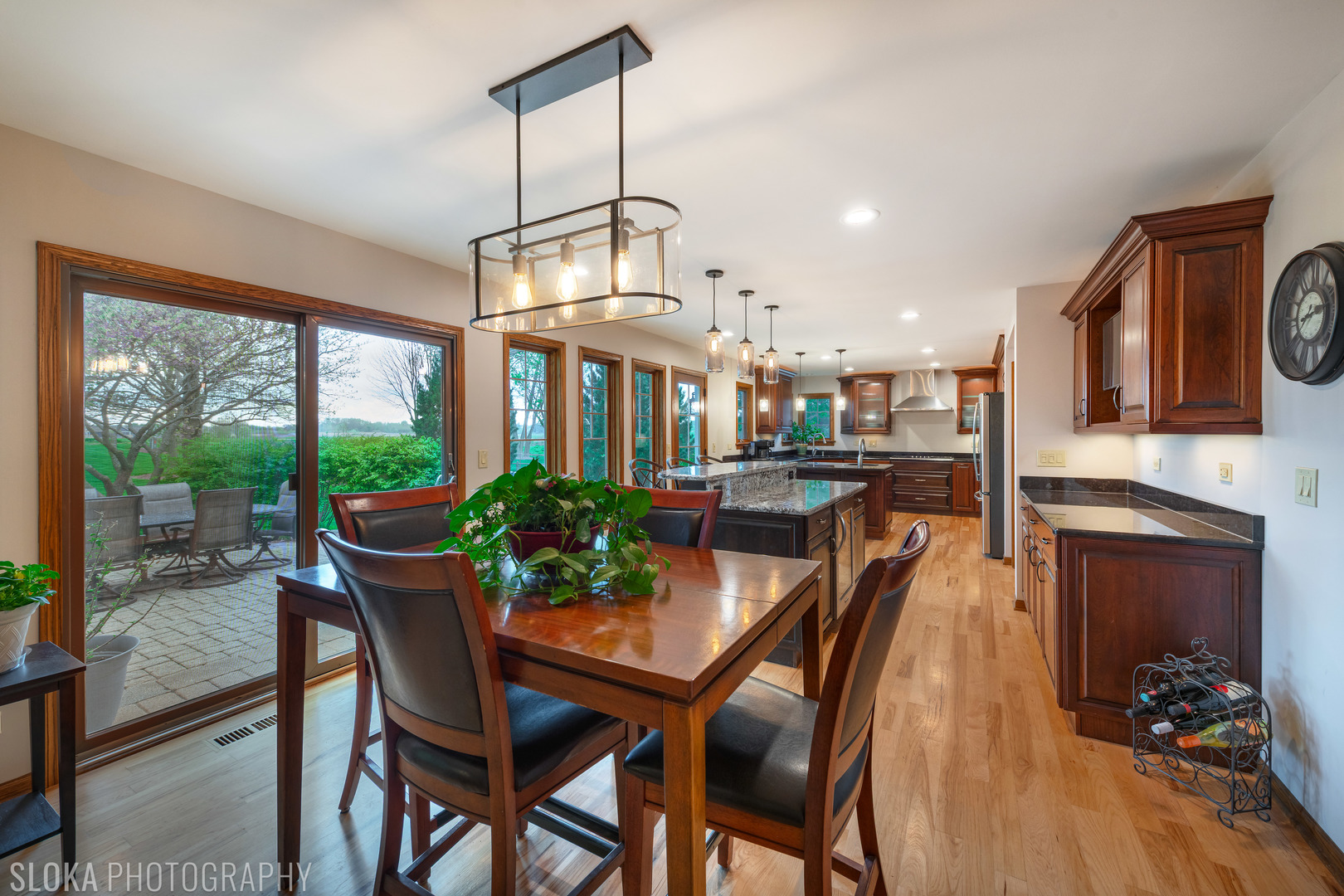 3025 Woods Creek Lane, Algonquin, IL 60102