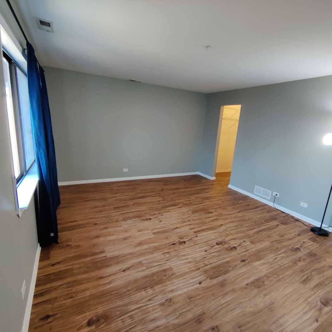 21W581 North Avenue #36, Lombard, IL 60148