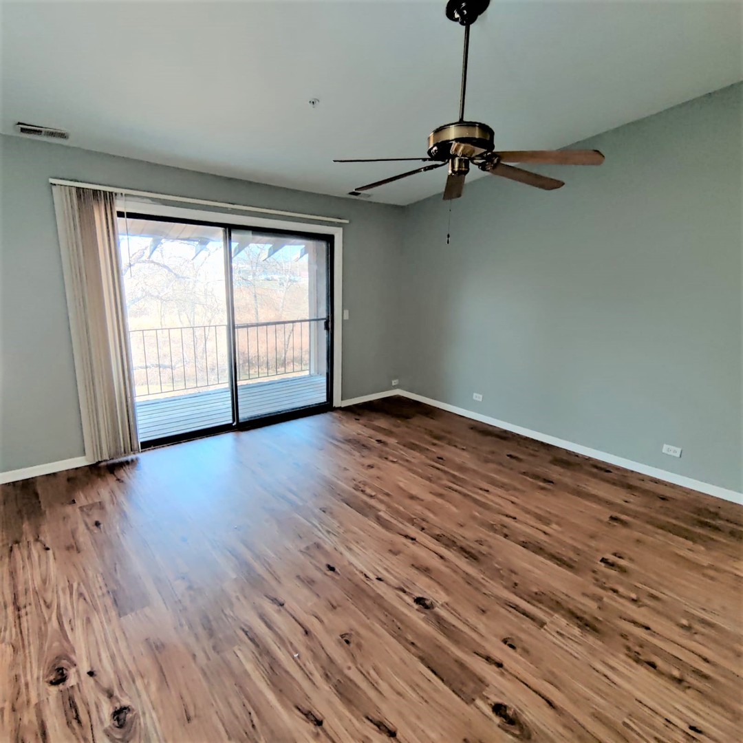 21W581 North Avenue #36, Lombard, IL 60148