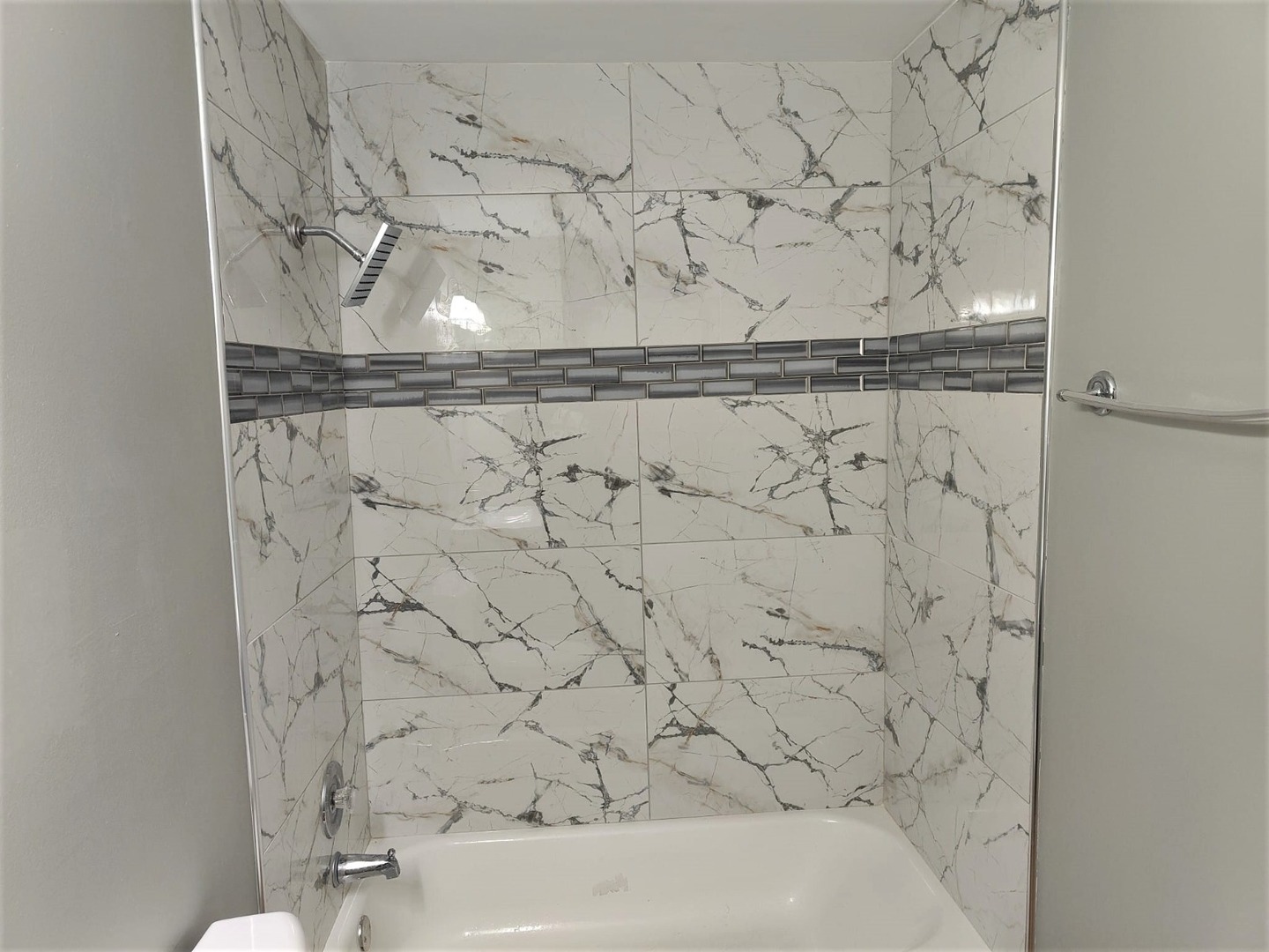 21W581 North Avenue #36, Lombard, IL 60148