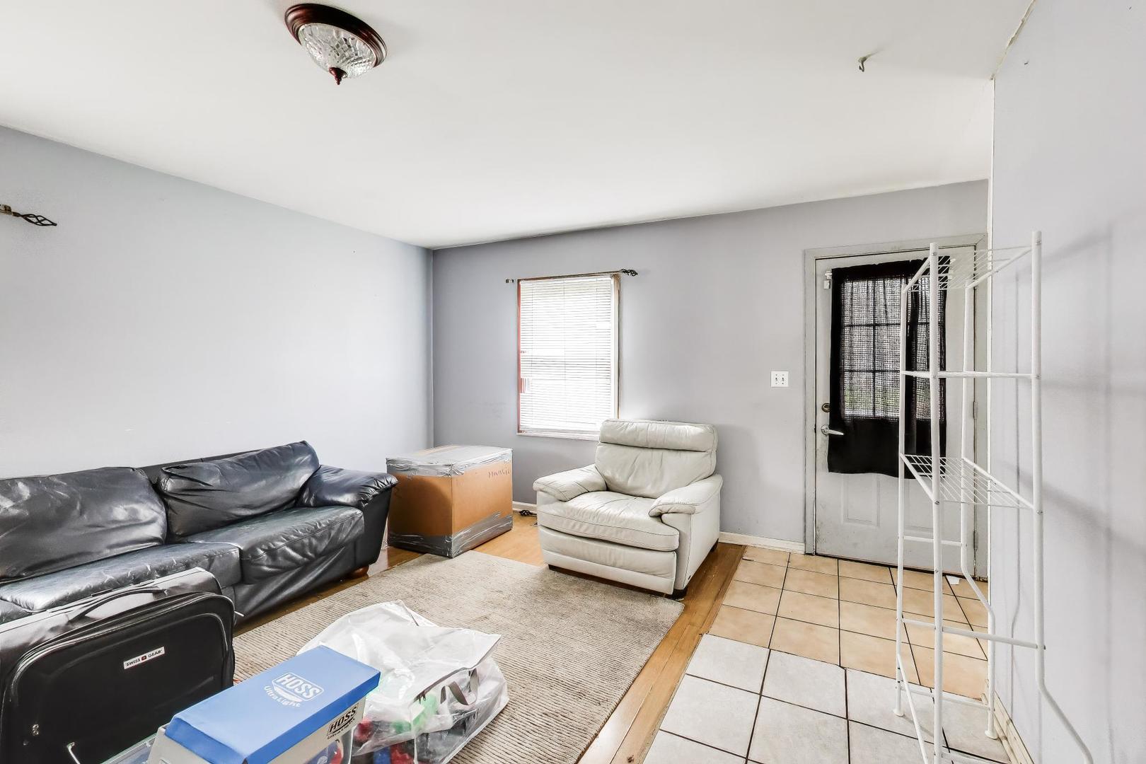 440 E Fullerton Avenue, Glendale Heights, IL 60139