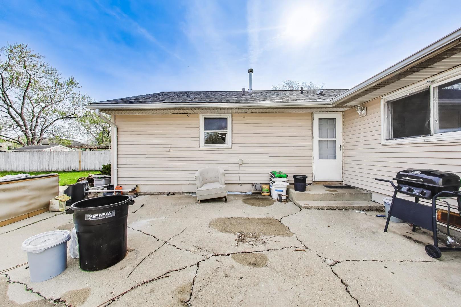 440 E Fullerton Avenue, Glendale Heights, IL 60139