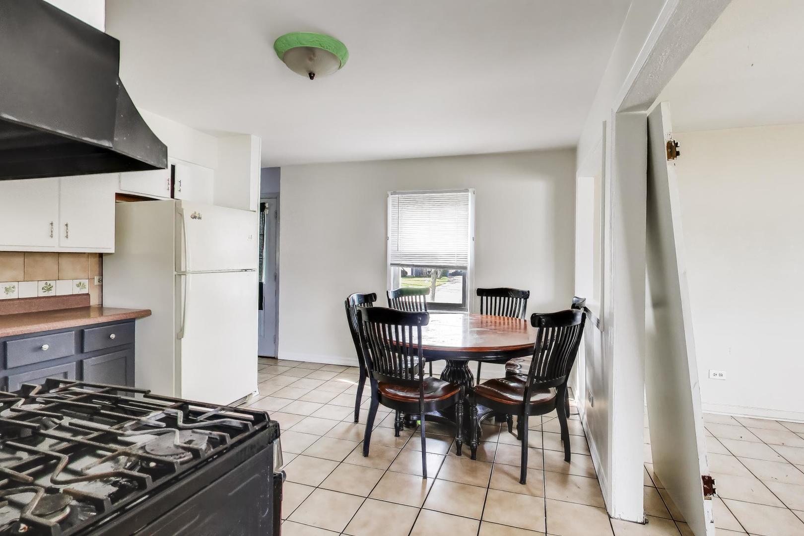 440 E Fullerton Avenue, Glendale Heights, IL 60139