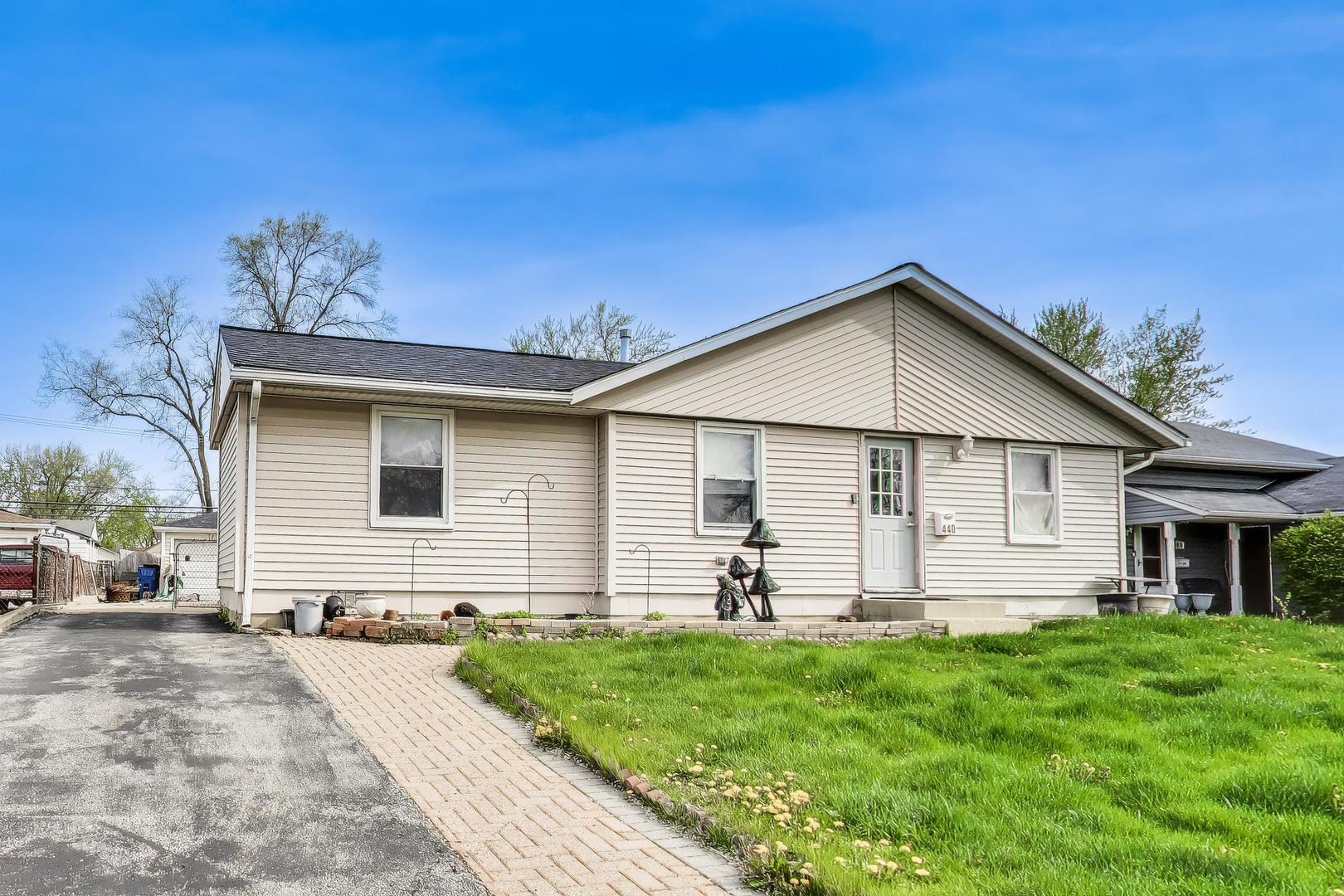 440 E Fullerton Avenue, Glendale Heights, IL 60139