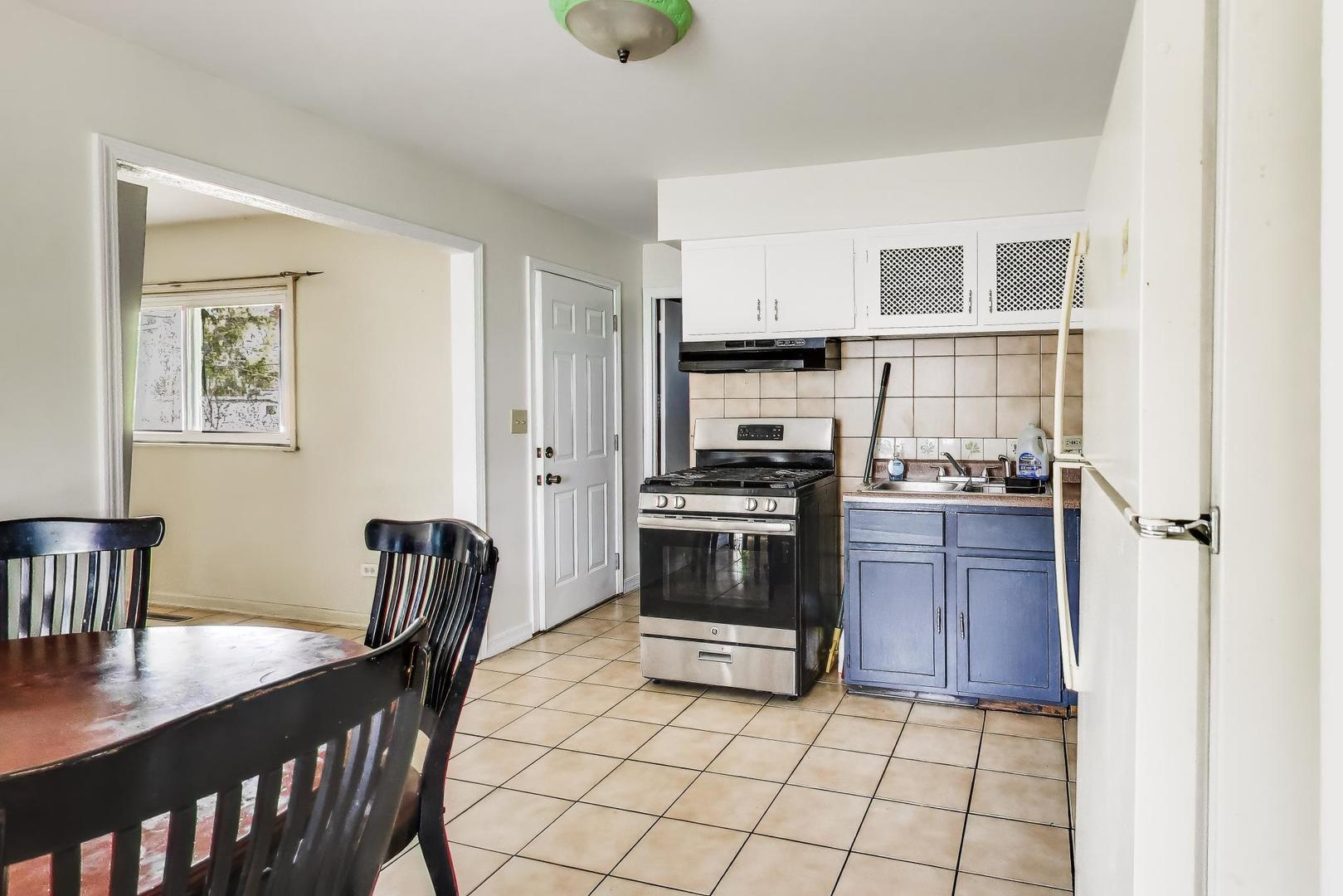 440 E Fullerton Avenue, Glendale Heights, IL 60139