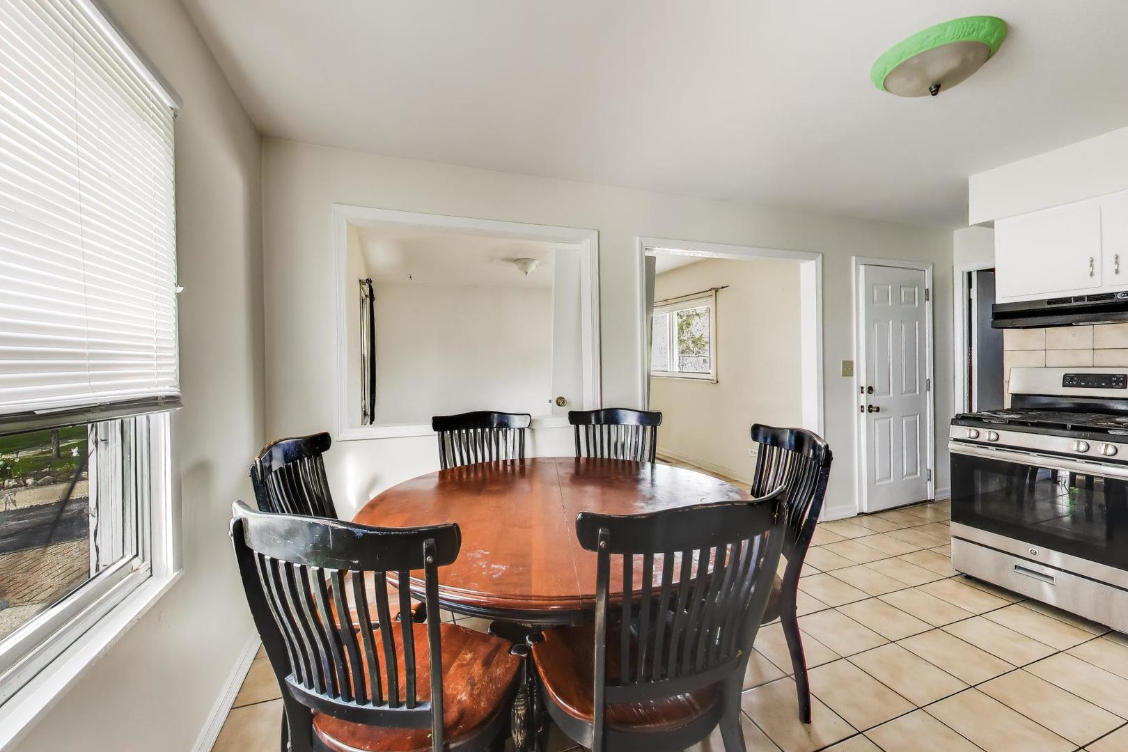 440 E Fullerton Avenue, Glendale Heights, IL 60139