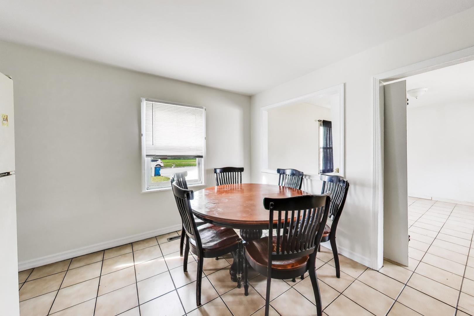 440 E Fullerton Avenue, Glendale Heights, IL 60139