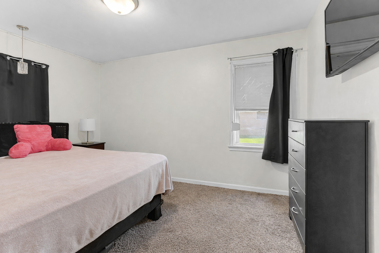 14832 Langley Avenue, Dolton, IL 60419