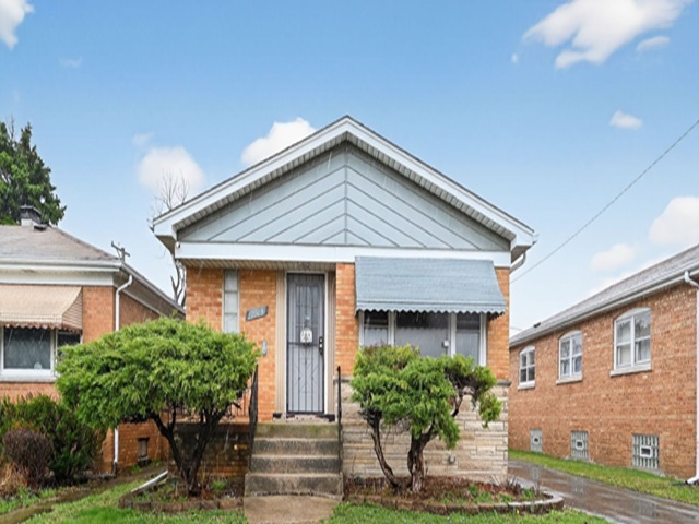 14621 S Sherman Avenue, Posen, IL 60469