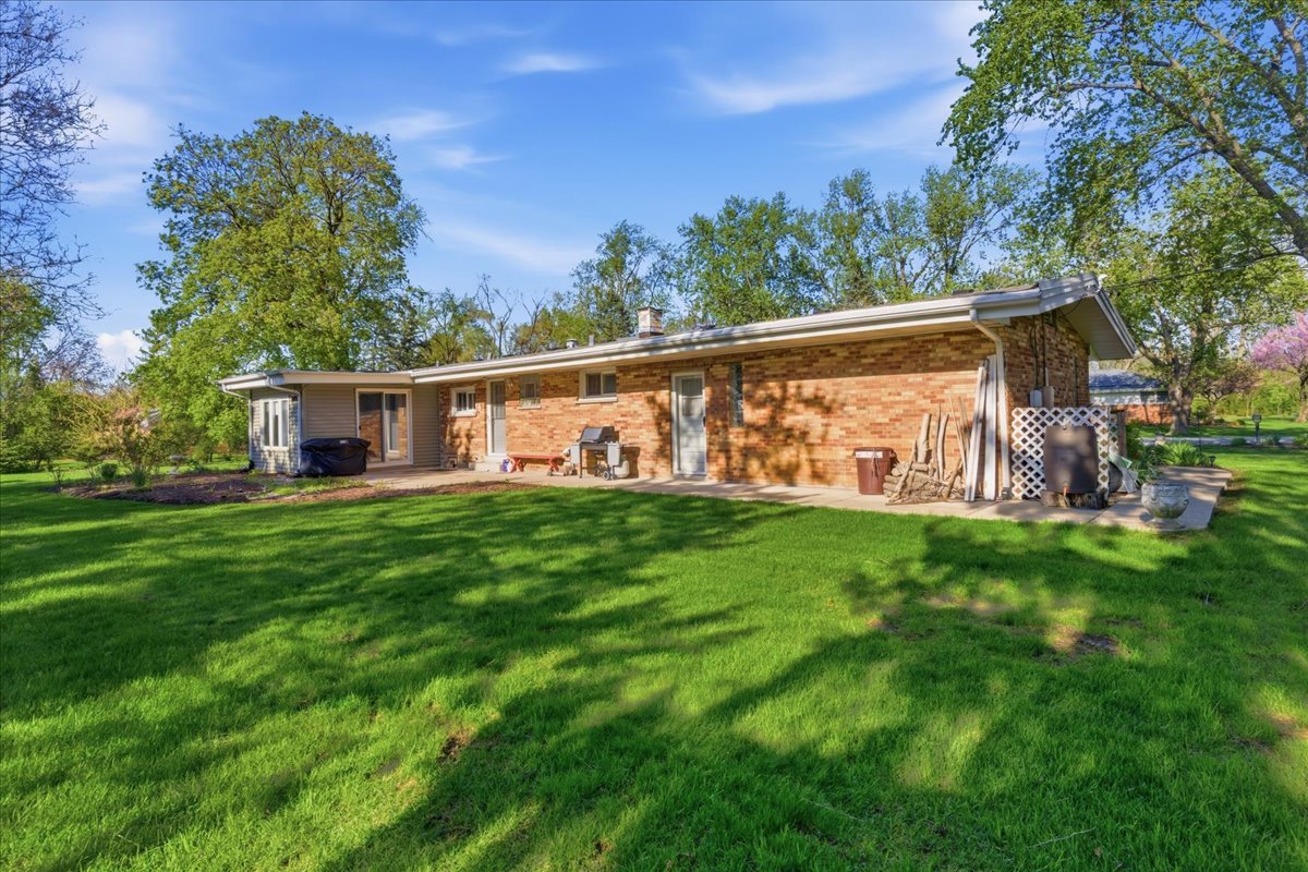 11714 S 82nd Court, Palos Park, IL 60464