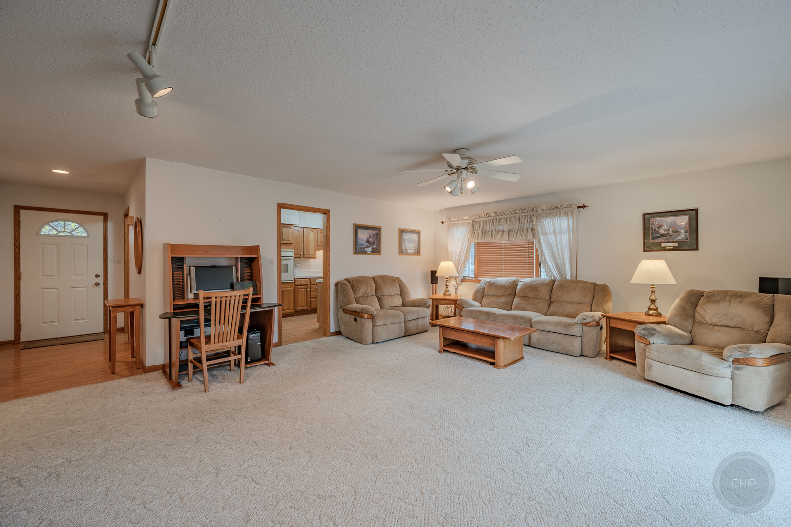 24126 W Hazelcrest Drive, Plainfield, IL 60544