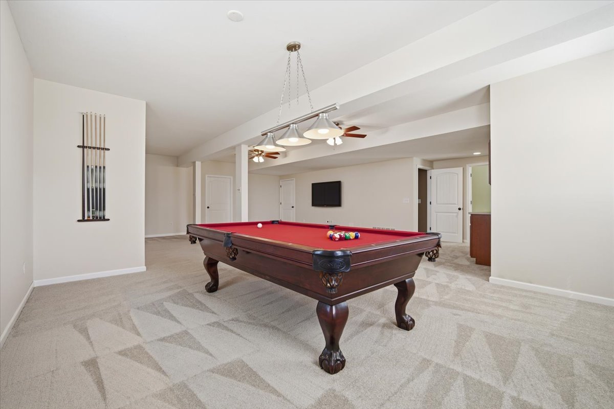 10372 Lyonheart Lane, Bloomington, IL 61705