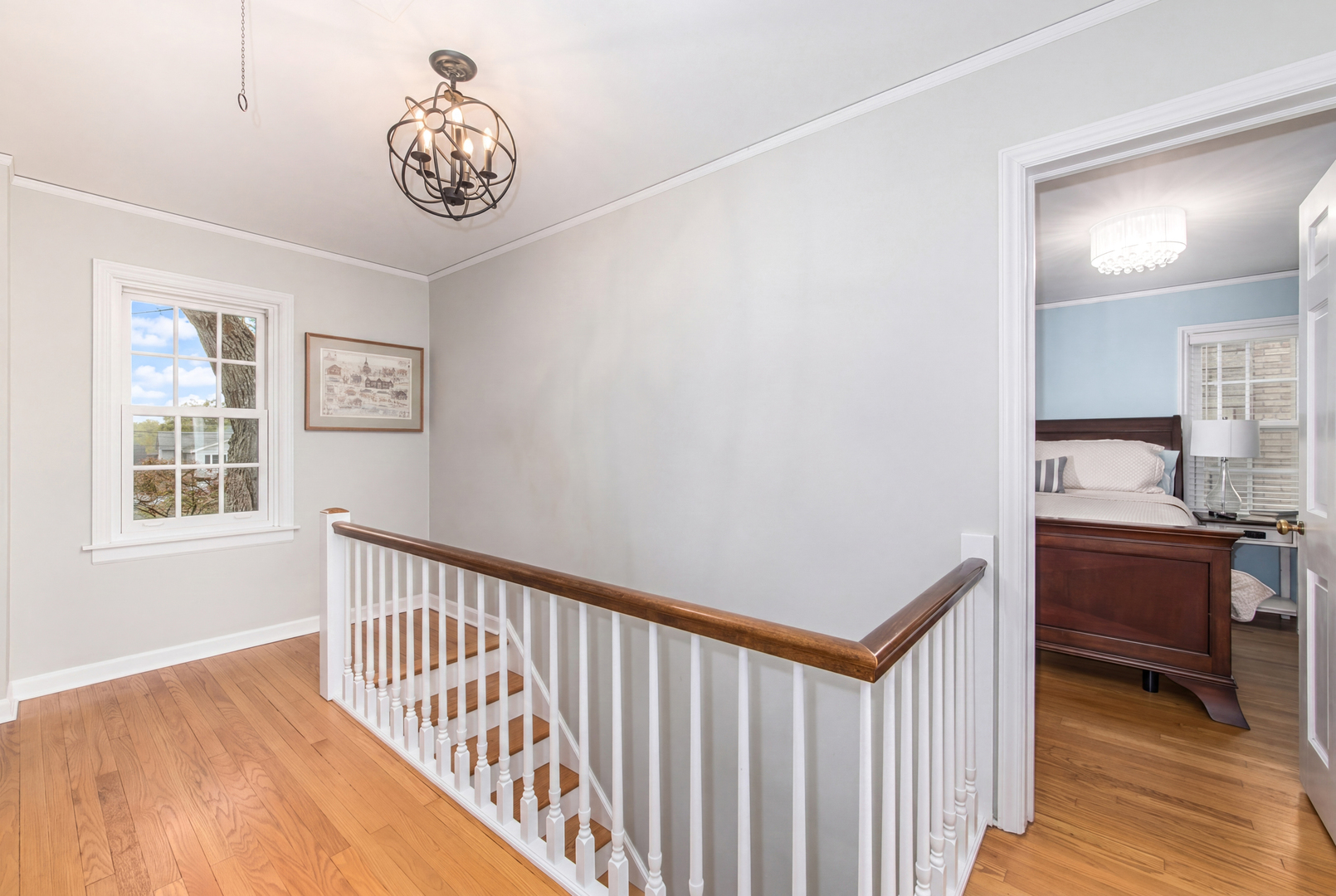 831 S Prospect Avenue, Park Ridge, IL 60068