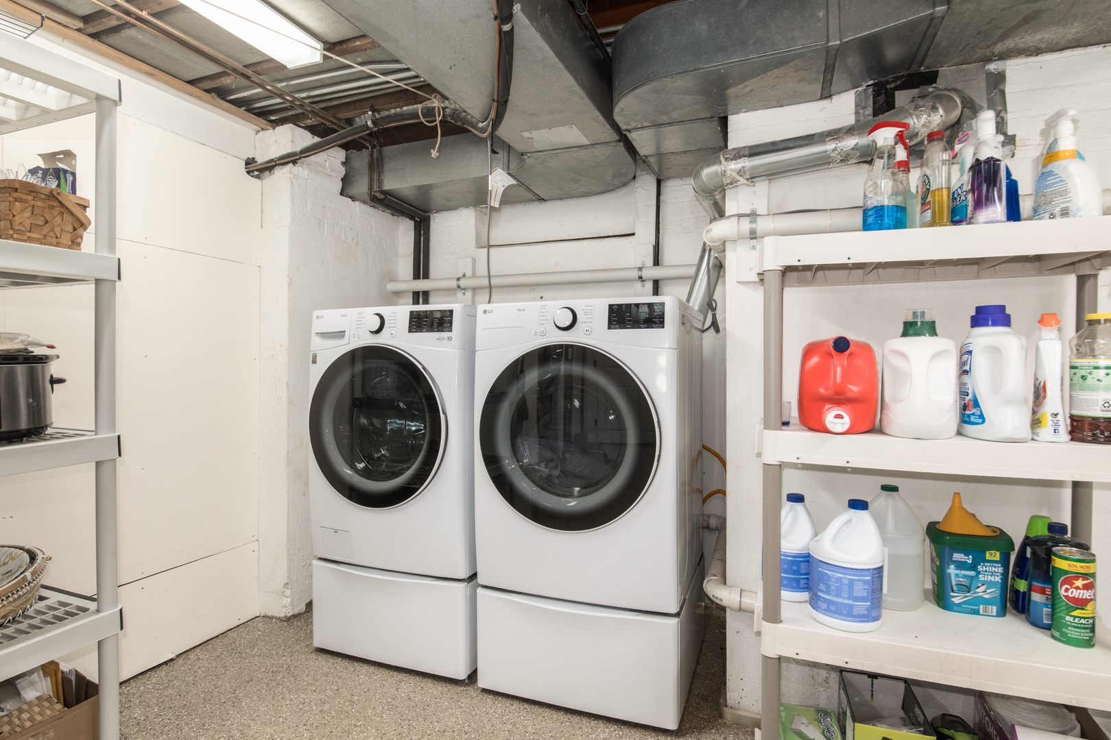 831 S Prospect Avenue, Park Ridge, IL 60068