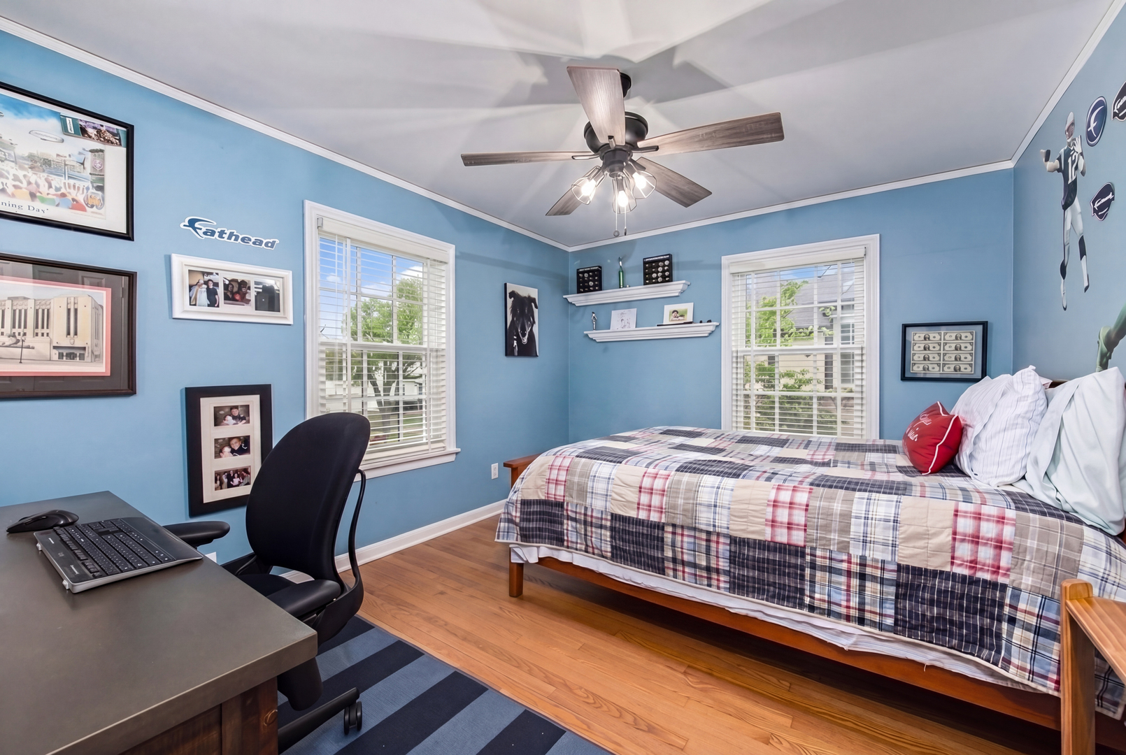 831 S Prospect Avenue, Park Ridge, IL 60068