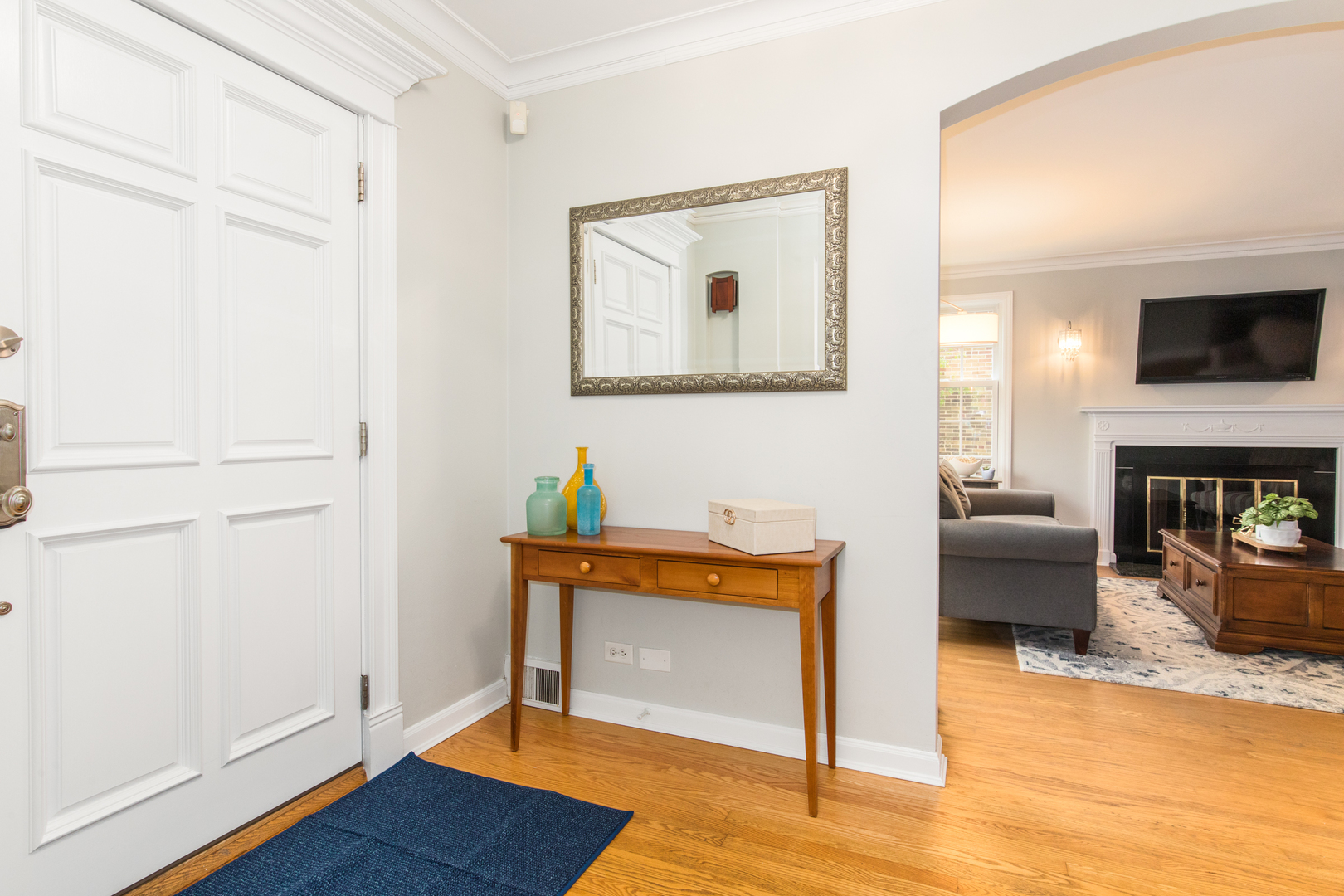 831 S Prospect Avenue, Park Ridge, IL 60068