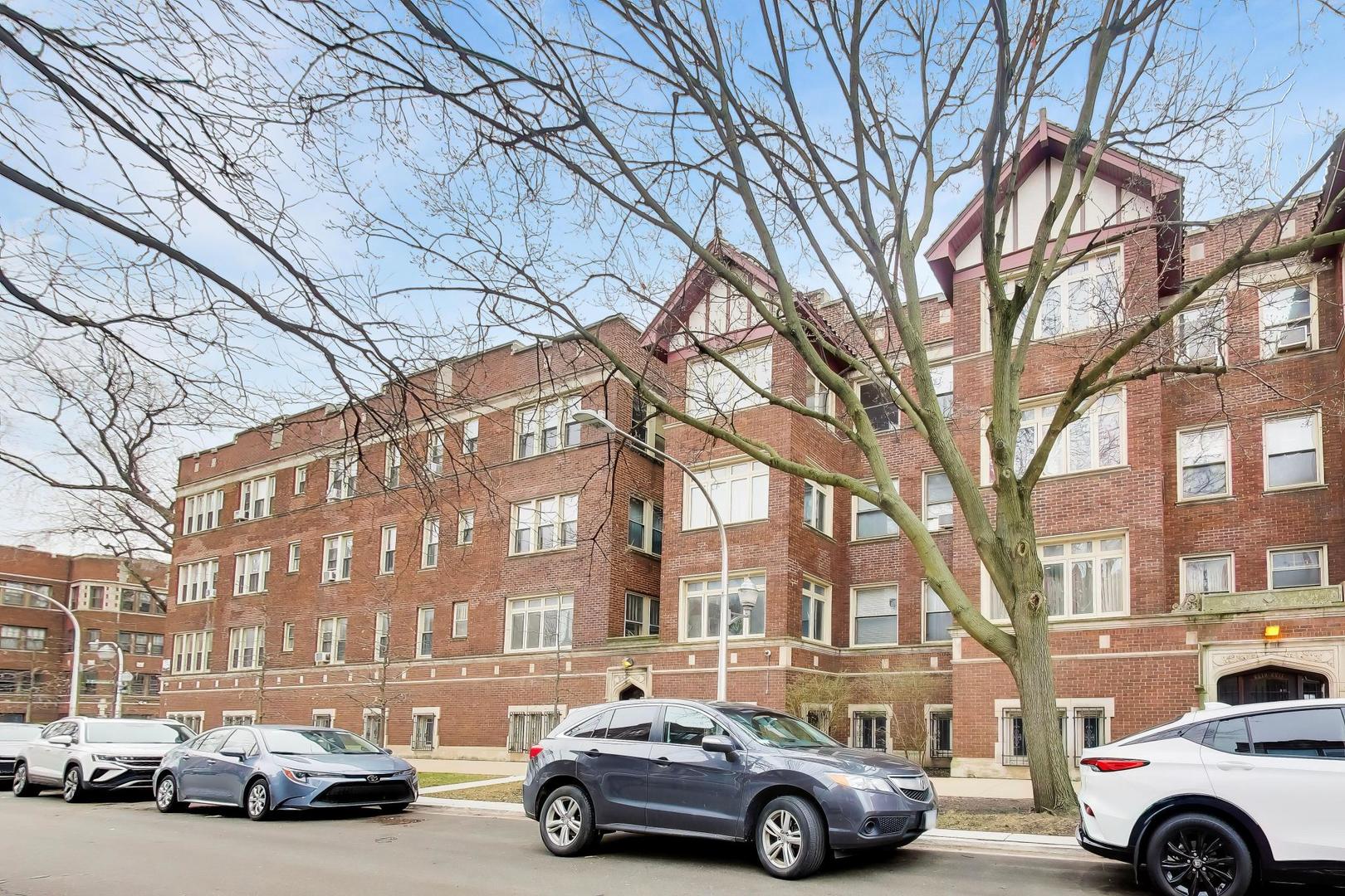 2221 E 68th Street #3, Chicago, IL 60649