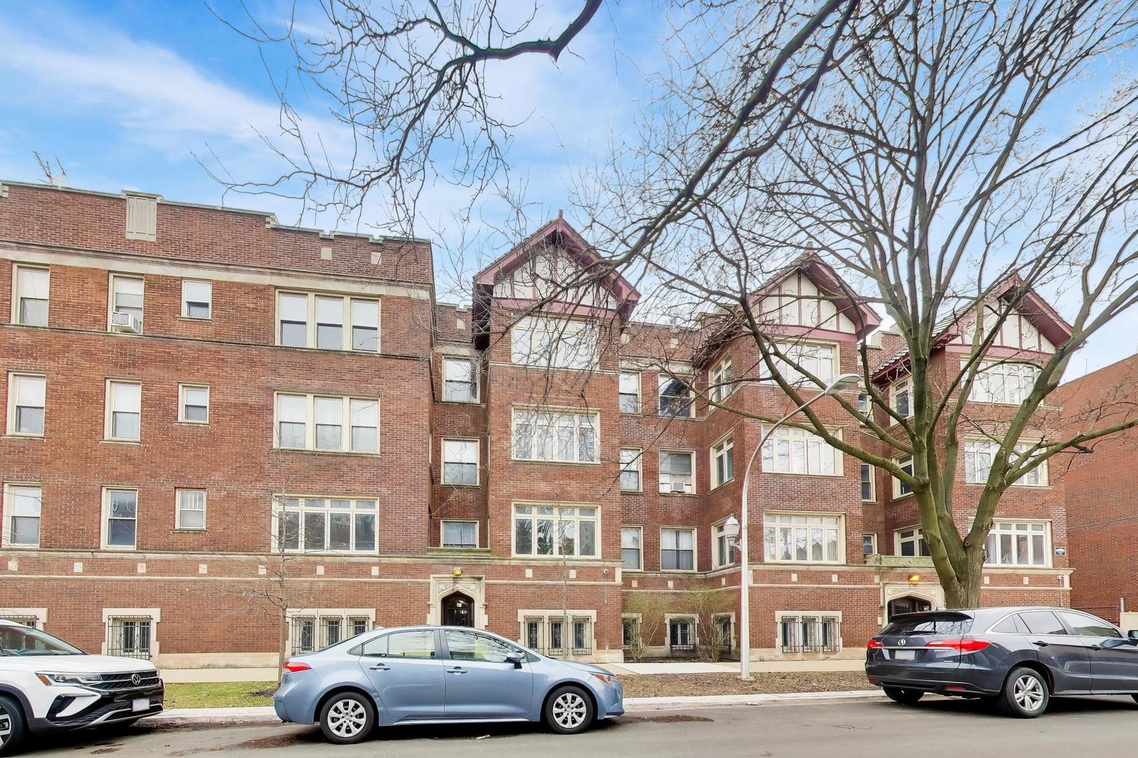 2221 E 68th Street #3, Chicago, IL 60649