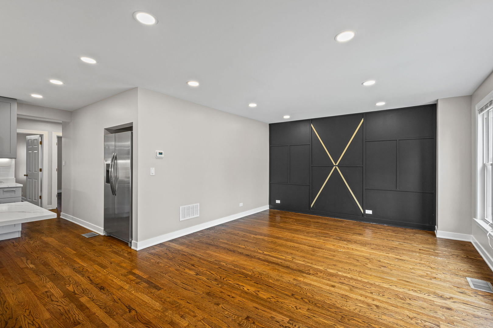 7704 S Honore Street, Chicago, IL 60620