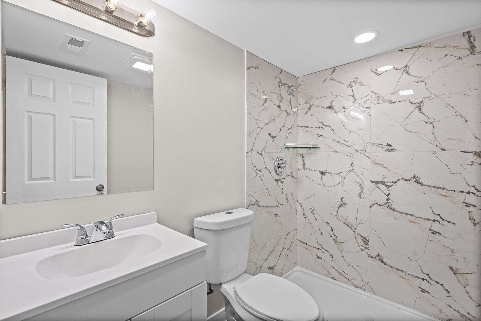 7704 S Honore Street, Chicago, IL 60620