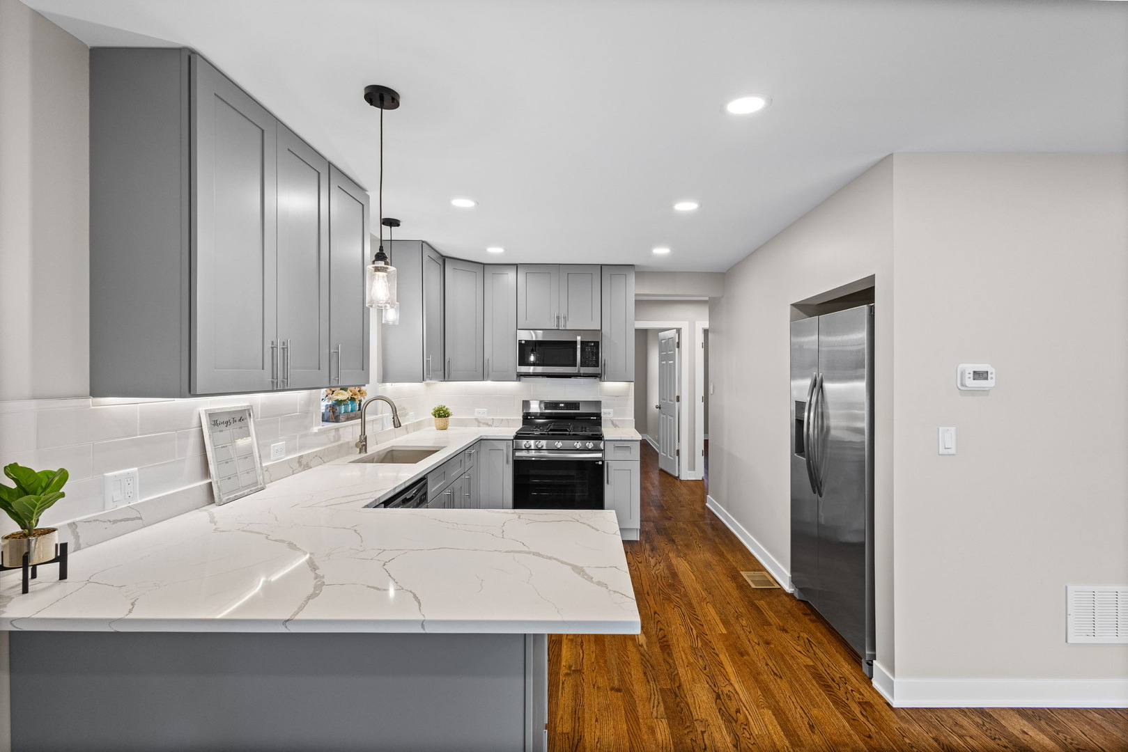 7704 S Honore Street, Chicago, IL 60620