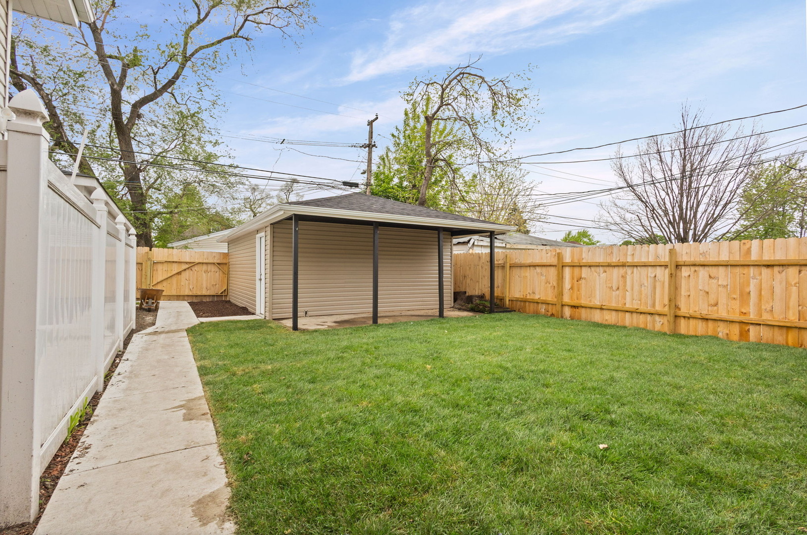 7704 S Honore Street, Chicago, IL 60620