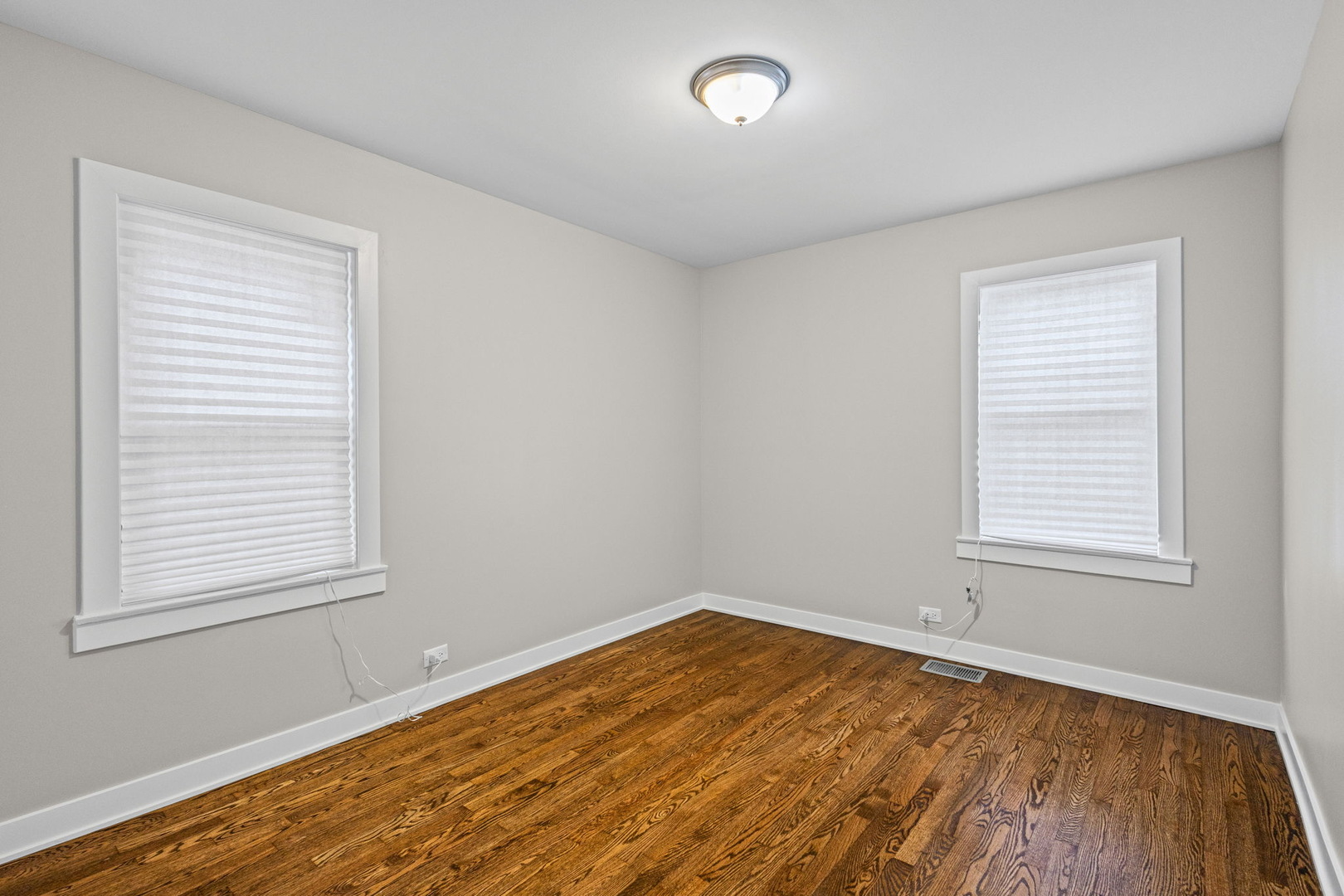 7704 S Honore Street, Chicago, IL 60620