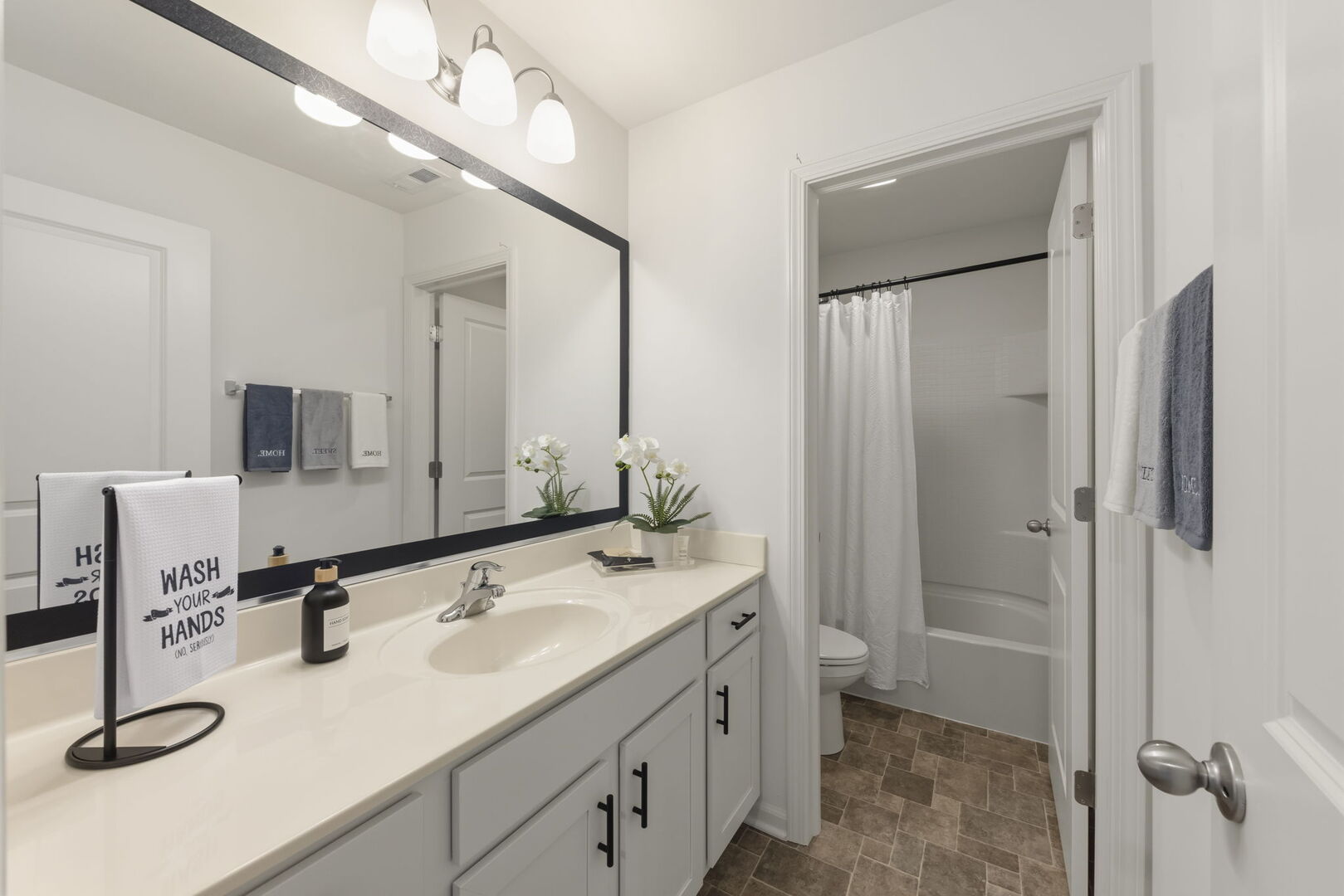 3730 Doherty Lane, McHenry, IL 60050