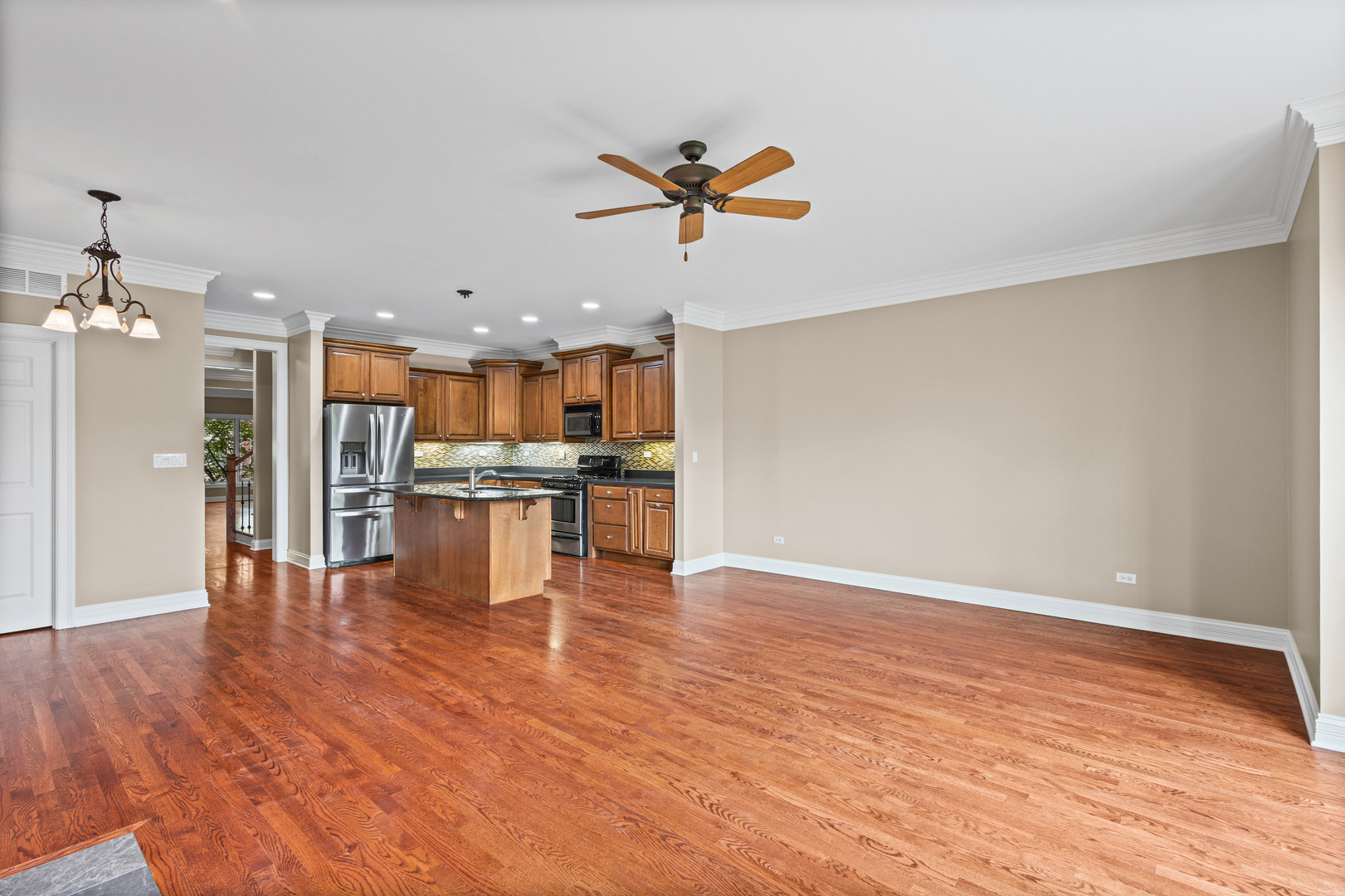 519 Brownstone Drive, St. Charles, IL 60174