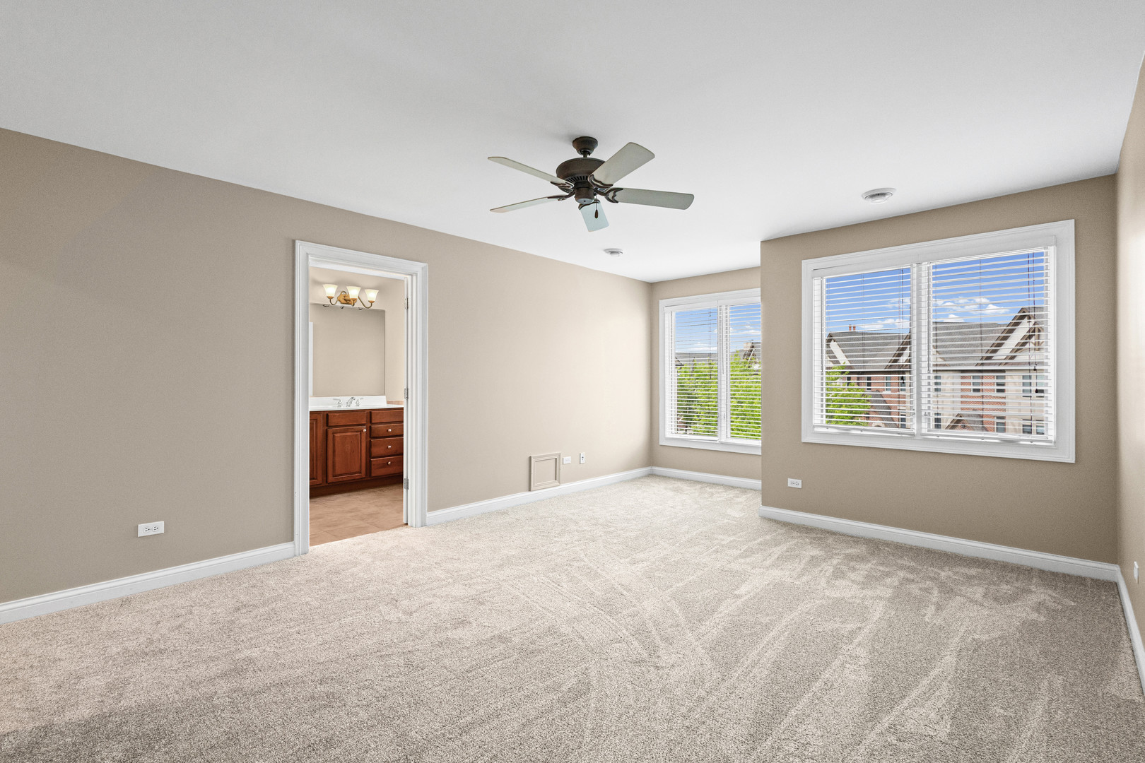 519 Brownstone Drive, St. Charles, IL 60174