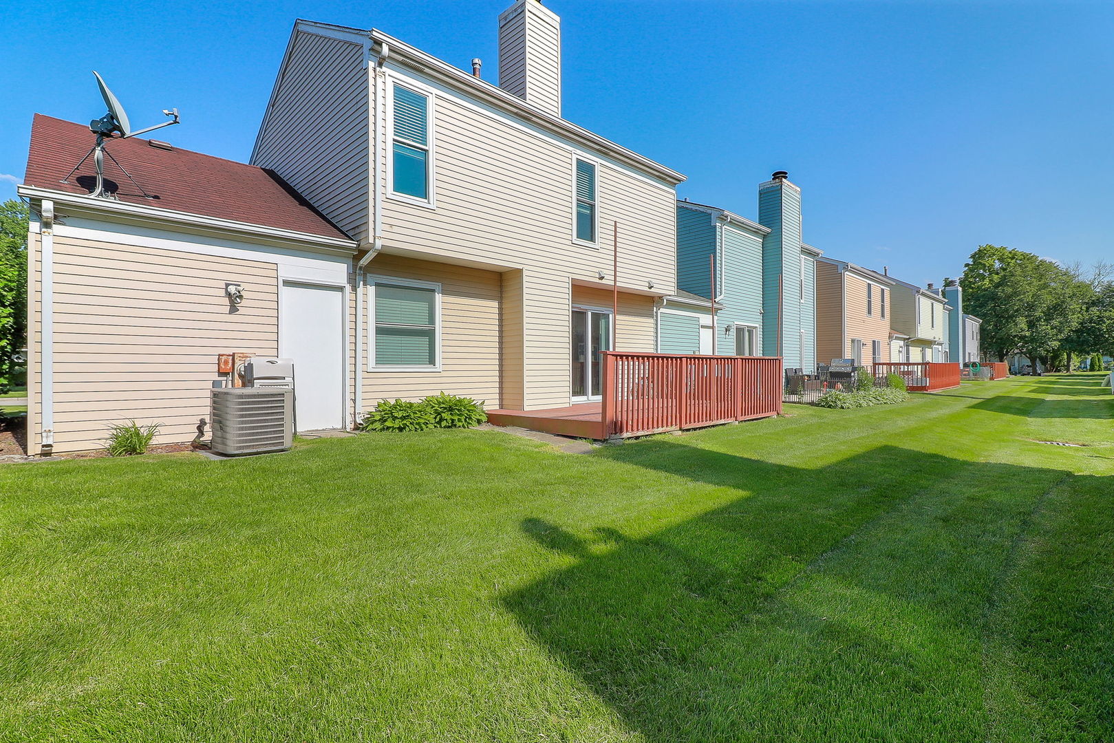 7320 Trent Road, Downers Grove, IL 60516
