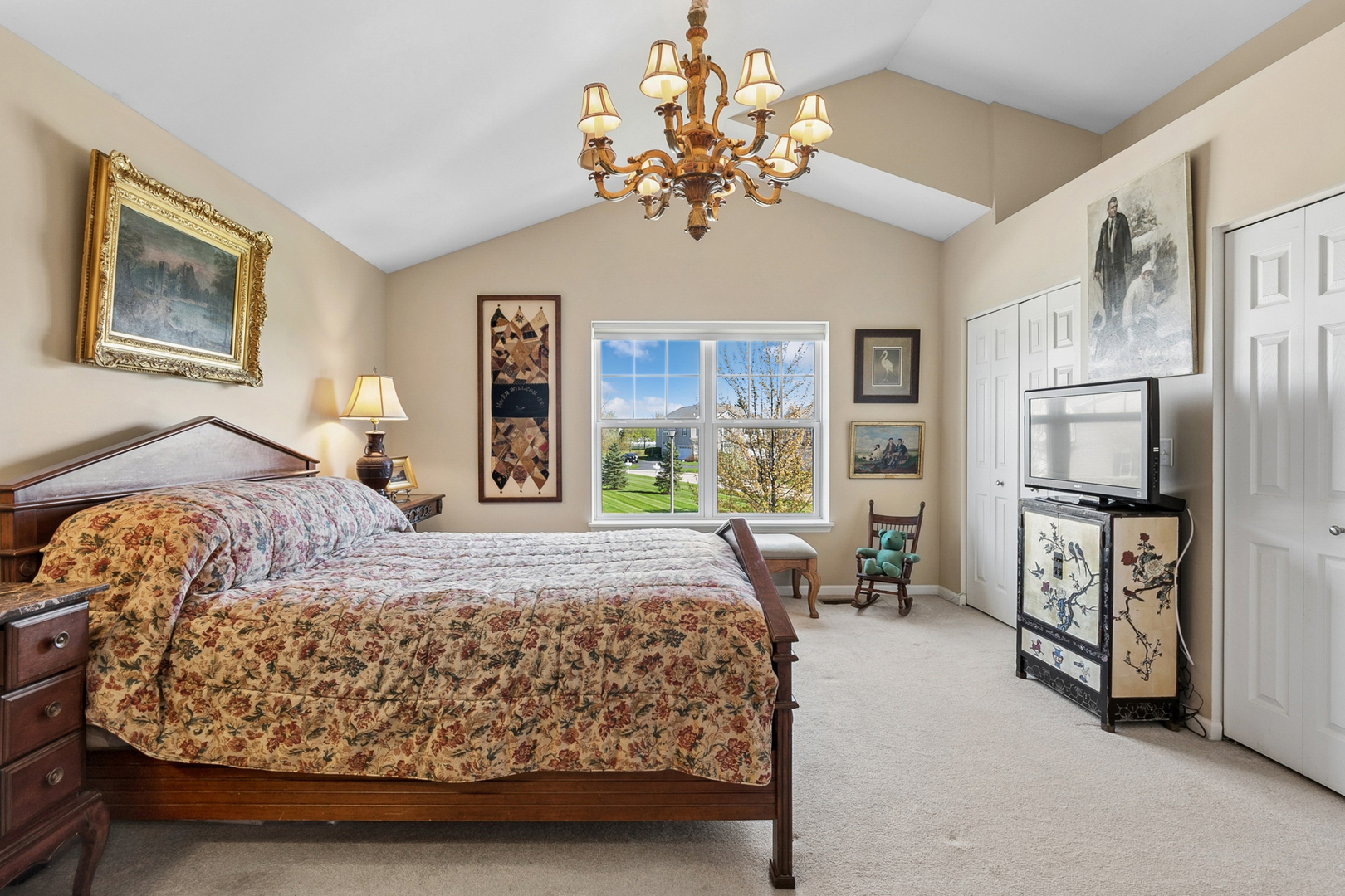 1250 Park View Drive, Antioch, IL 60002