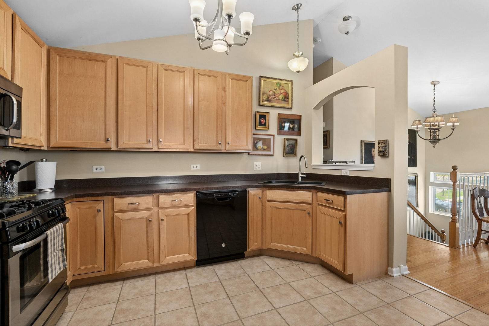 1250 Park View Drive, Antioch, IL 60002