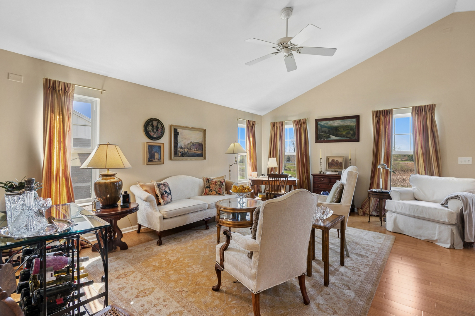 1250 Park View Drive, Antioch, IL 60002