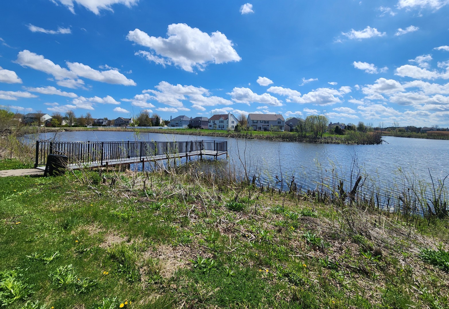 1250 Park View Drive, Antioch, IL 60002