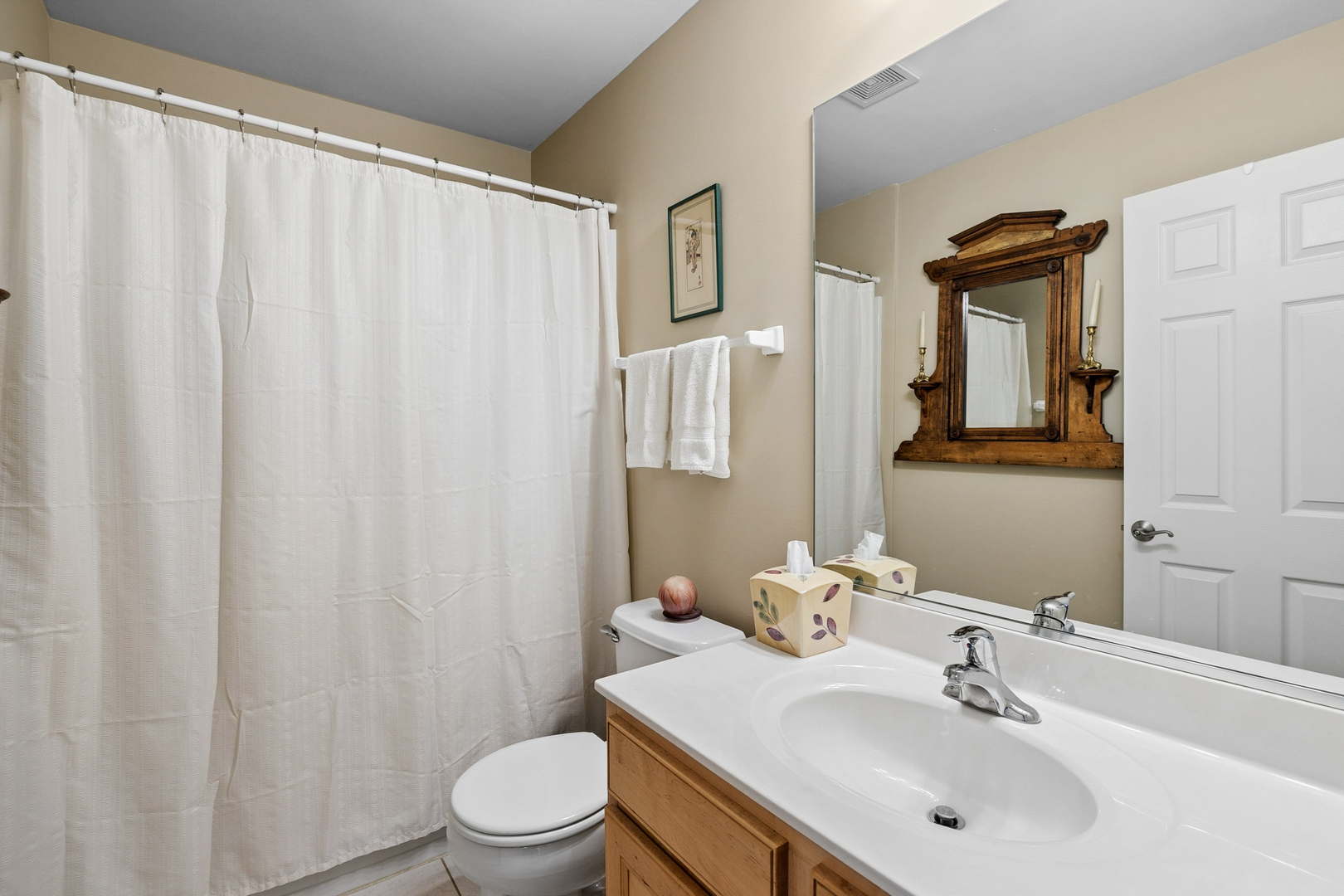 1250 Park View Drive, Antioch, IL 60002