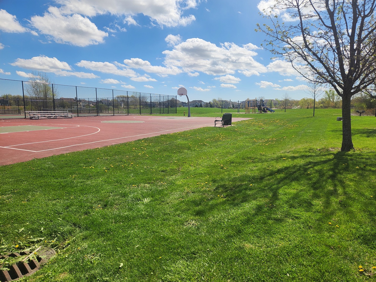 1250 Park View Drive, Antioch, IL 60002