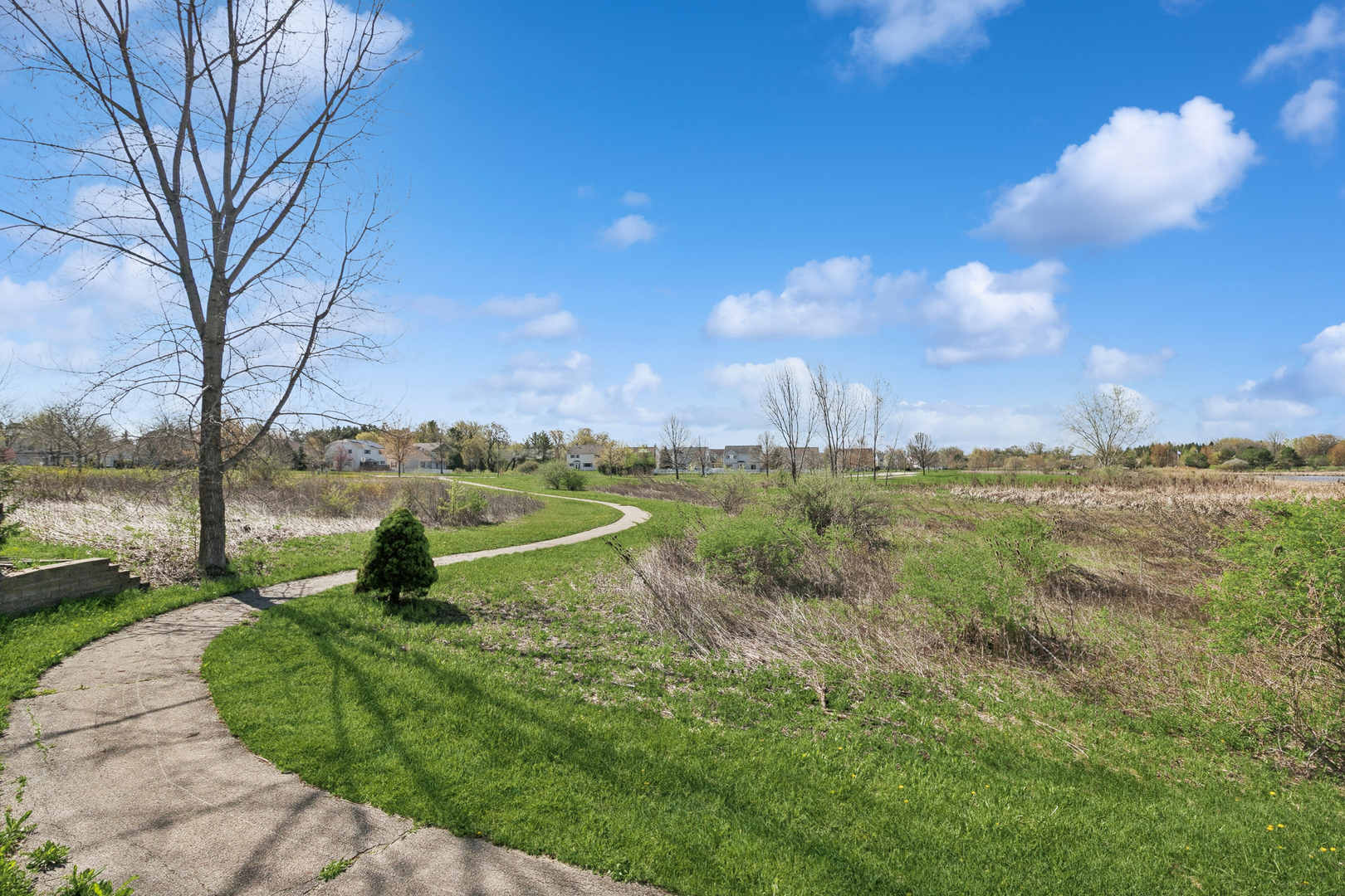 1250 Park View Drive, Antioch, IL 60002