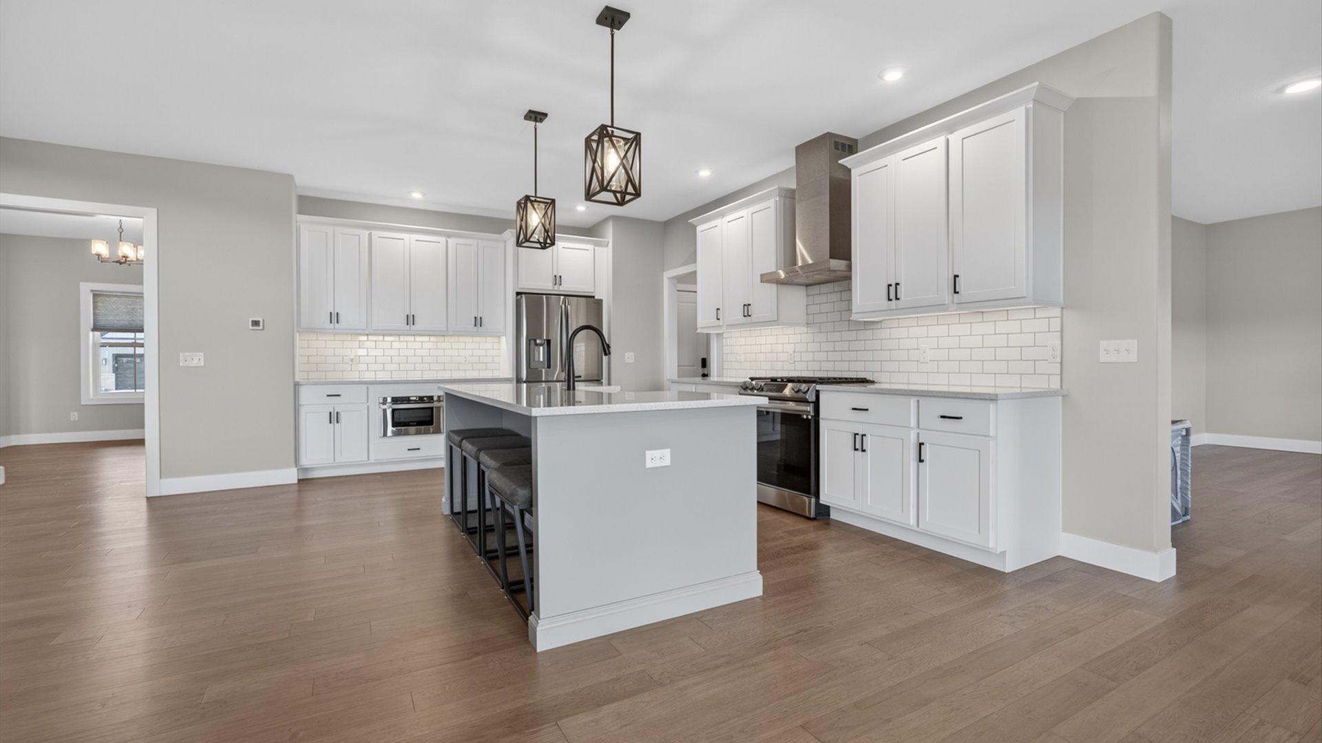 Bloomington, IL 61705