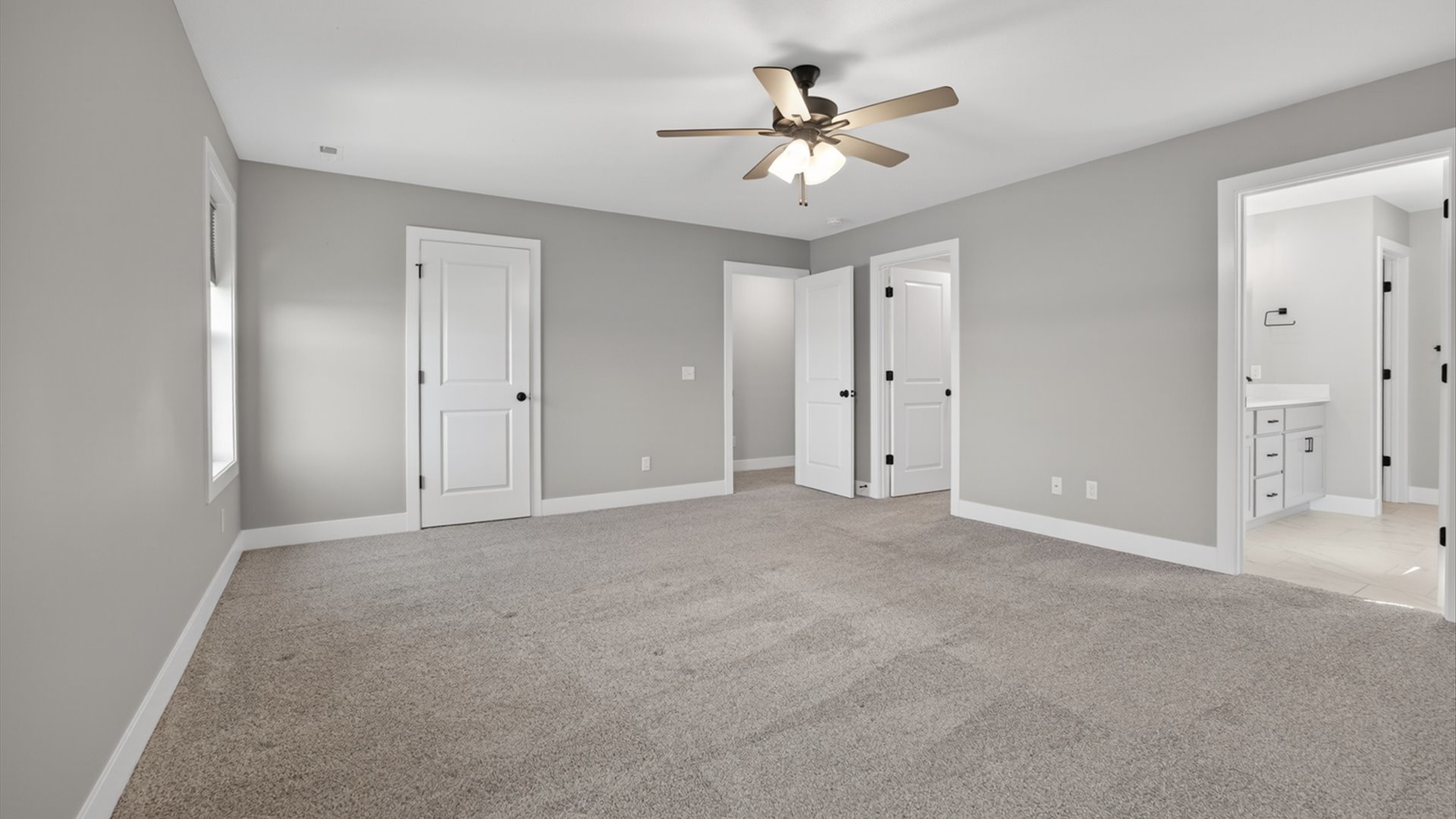 Bloomington, IL 61705