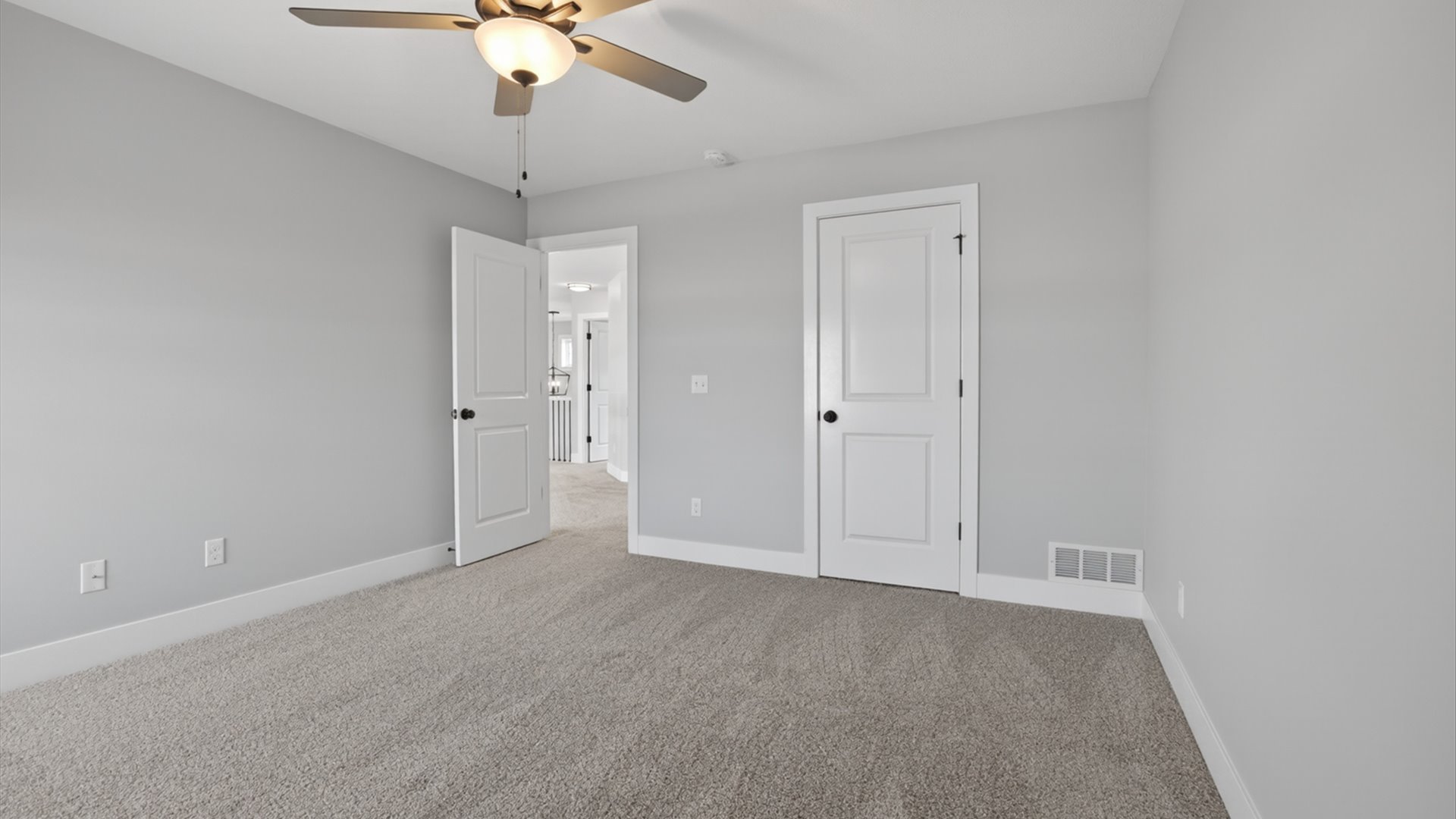 Bloomington, IL 61705