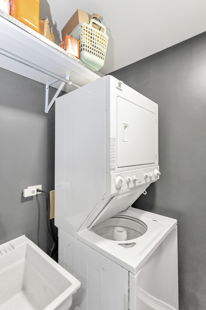 Schaumburg, IL 60194