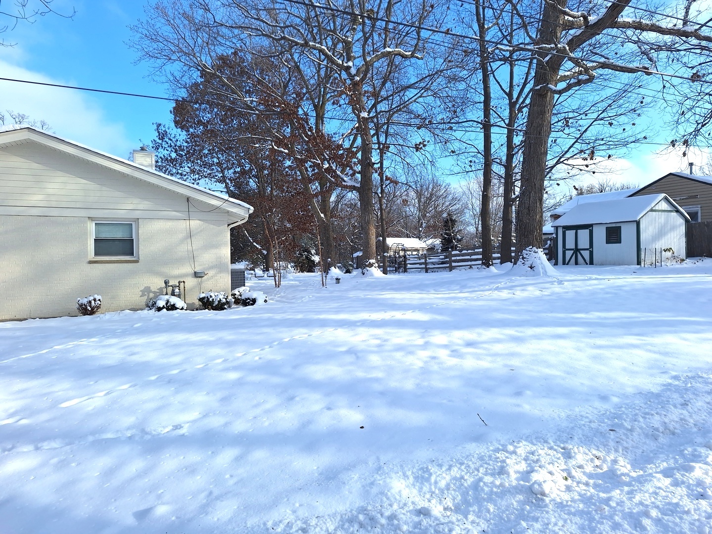 227 Juneway Terrace, Lake Bluff, IL 60044