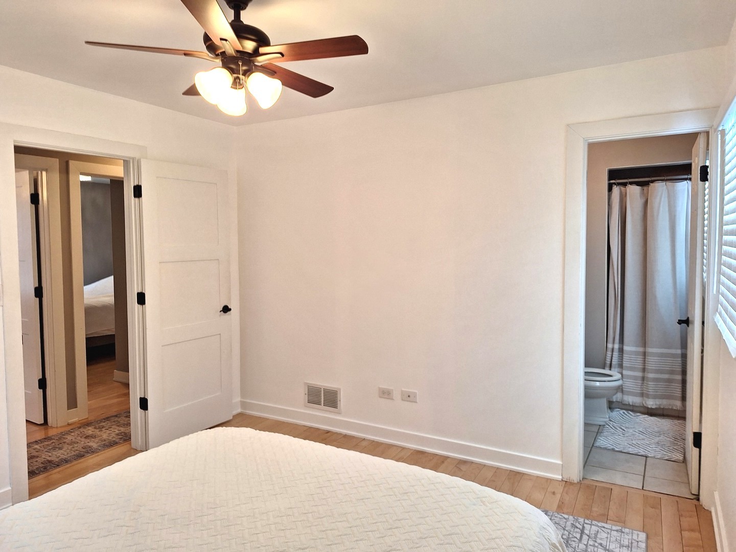 227 Juneway Terrace, Lake Bluff, IL 60044