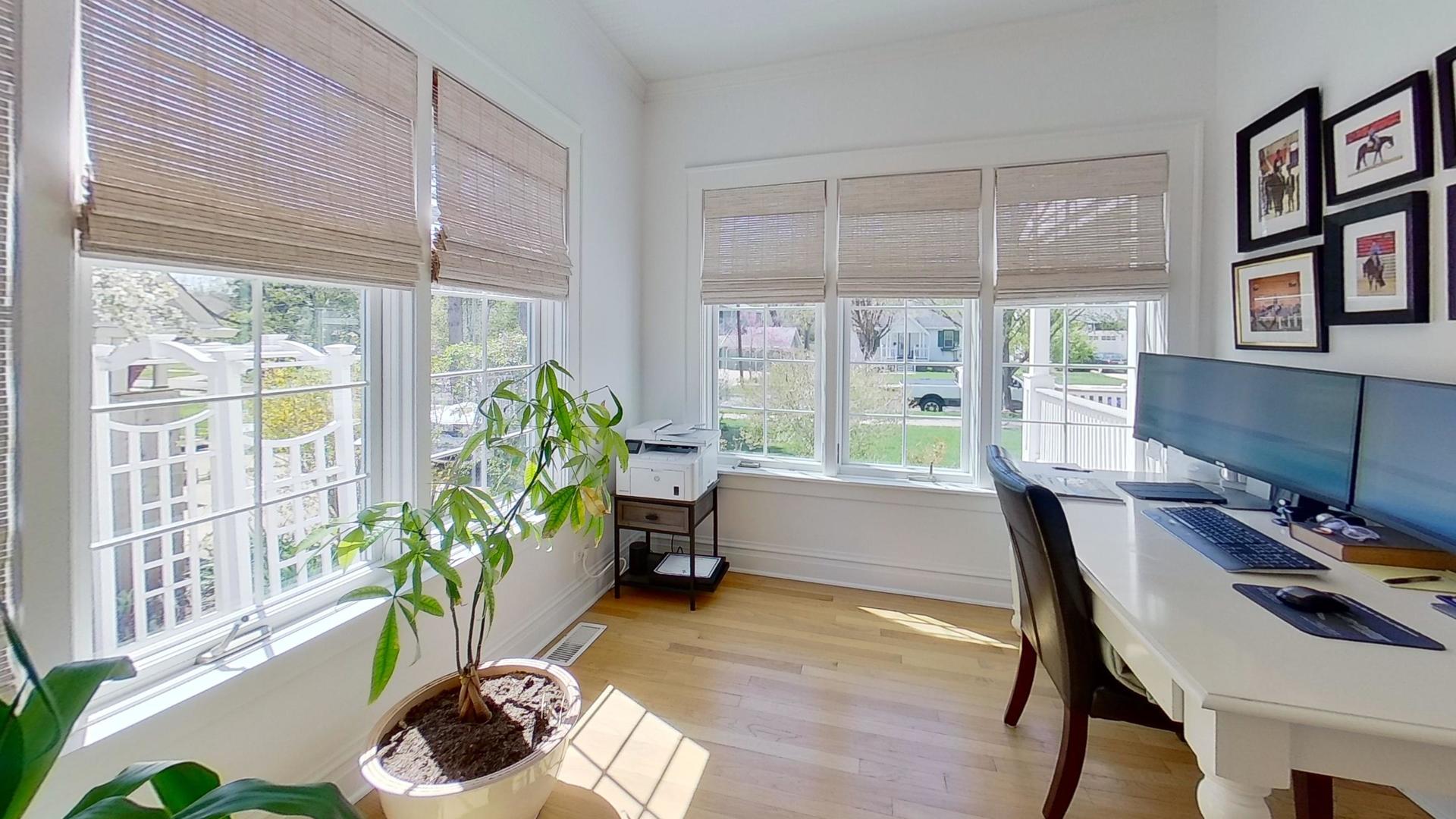 629 Newton Avenue, Glen Ellyn, IL 60137